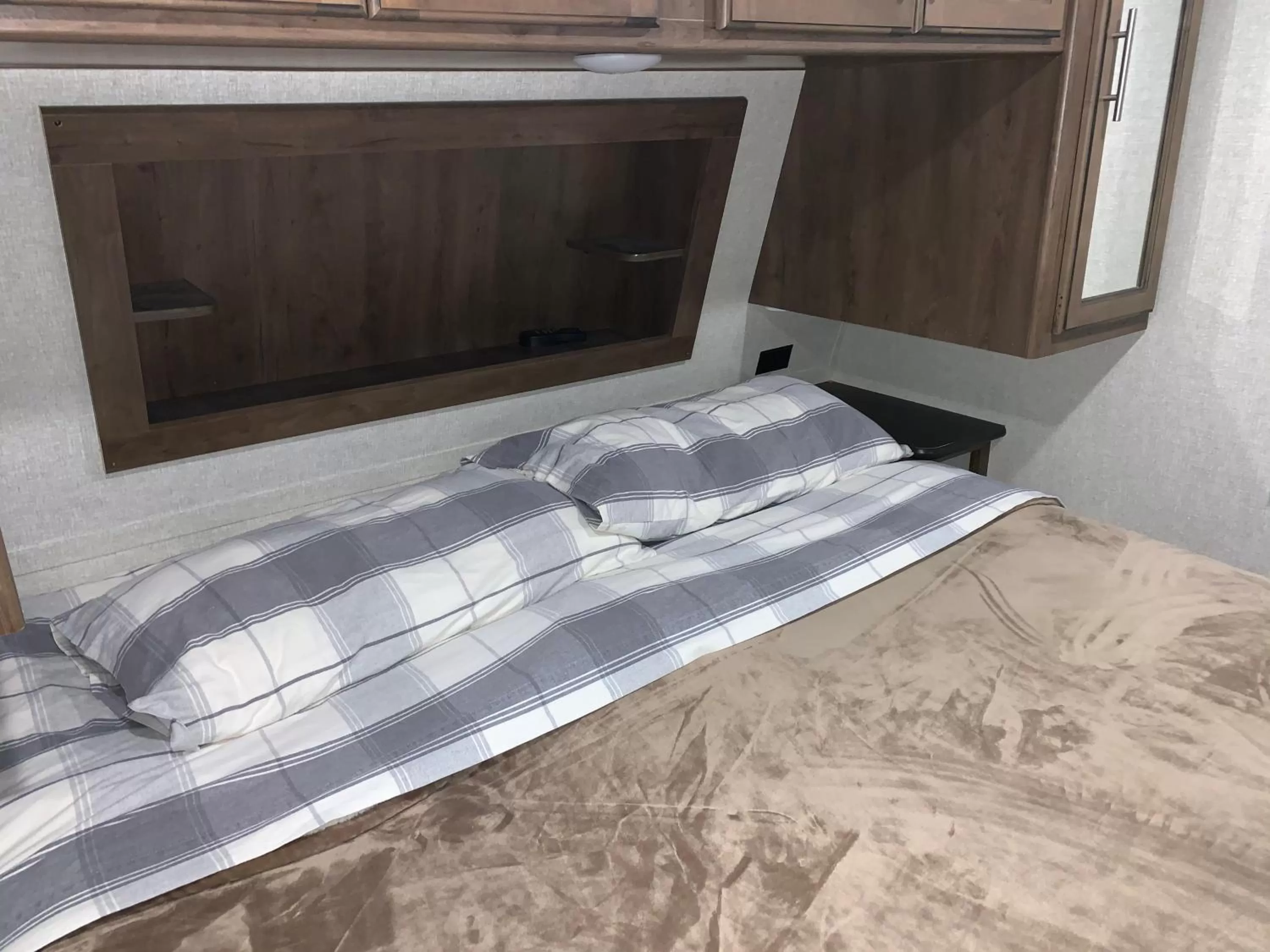 Bed in Glacier Haven Inn