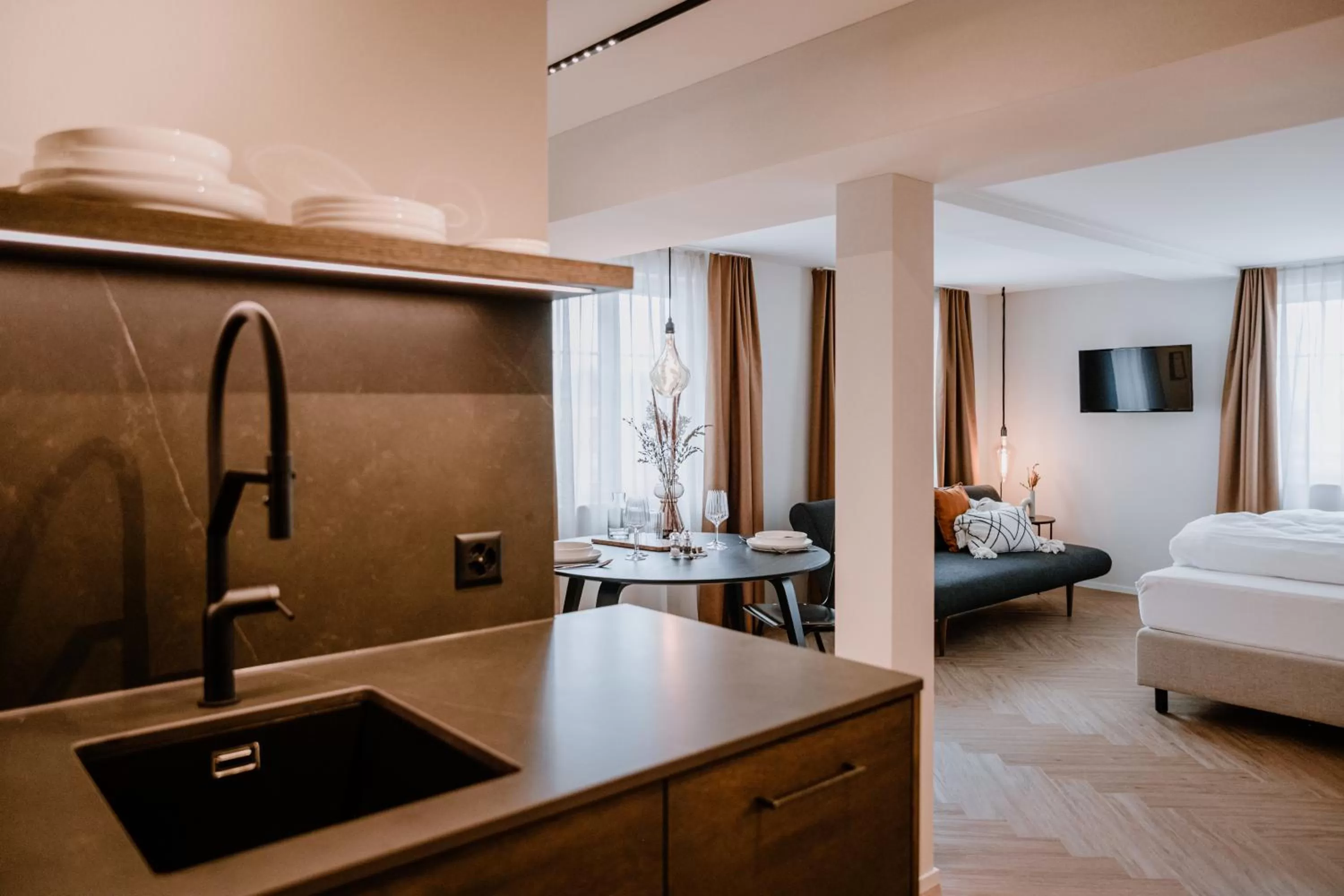 Bed in Hotel Müllers Self-Check-In