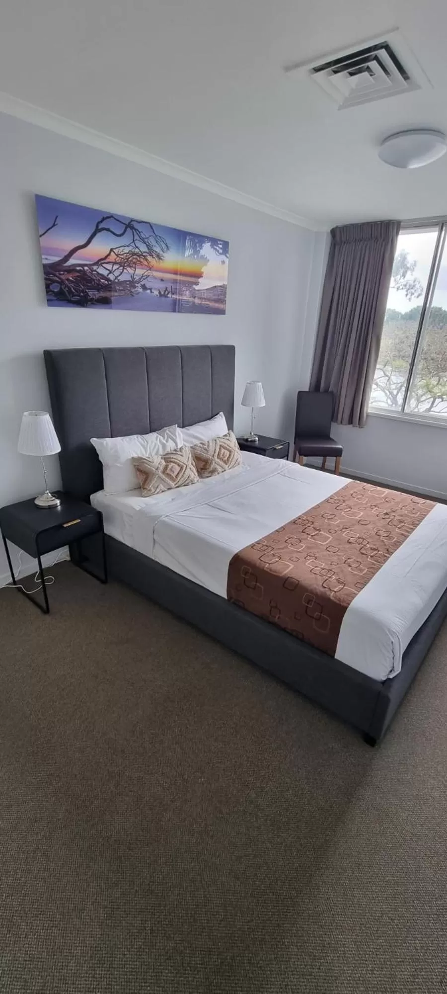 Bed in Chasely Apartment Hotel