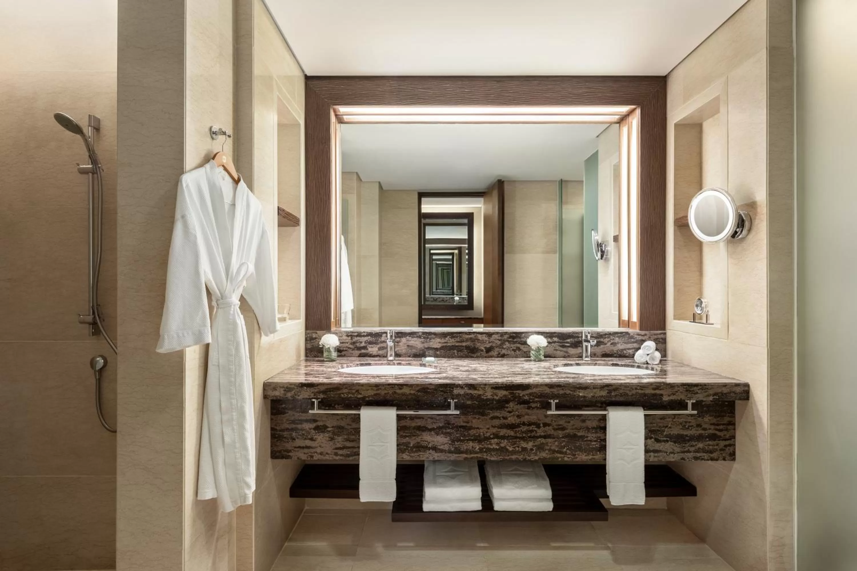 Shower in Shangri-La Rasa Ria, Kota Kinabalu