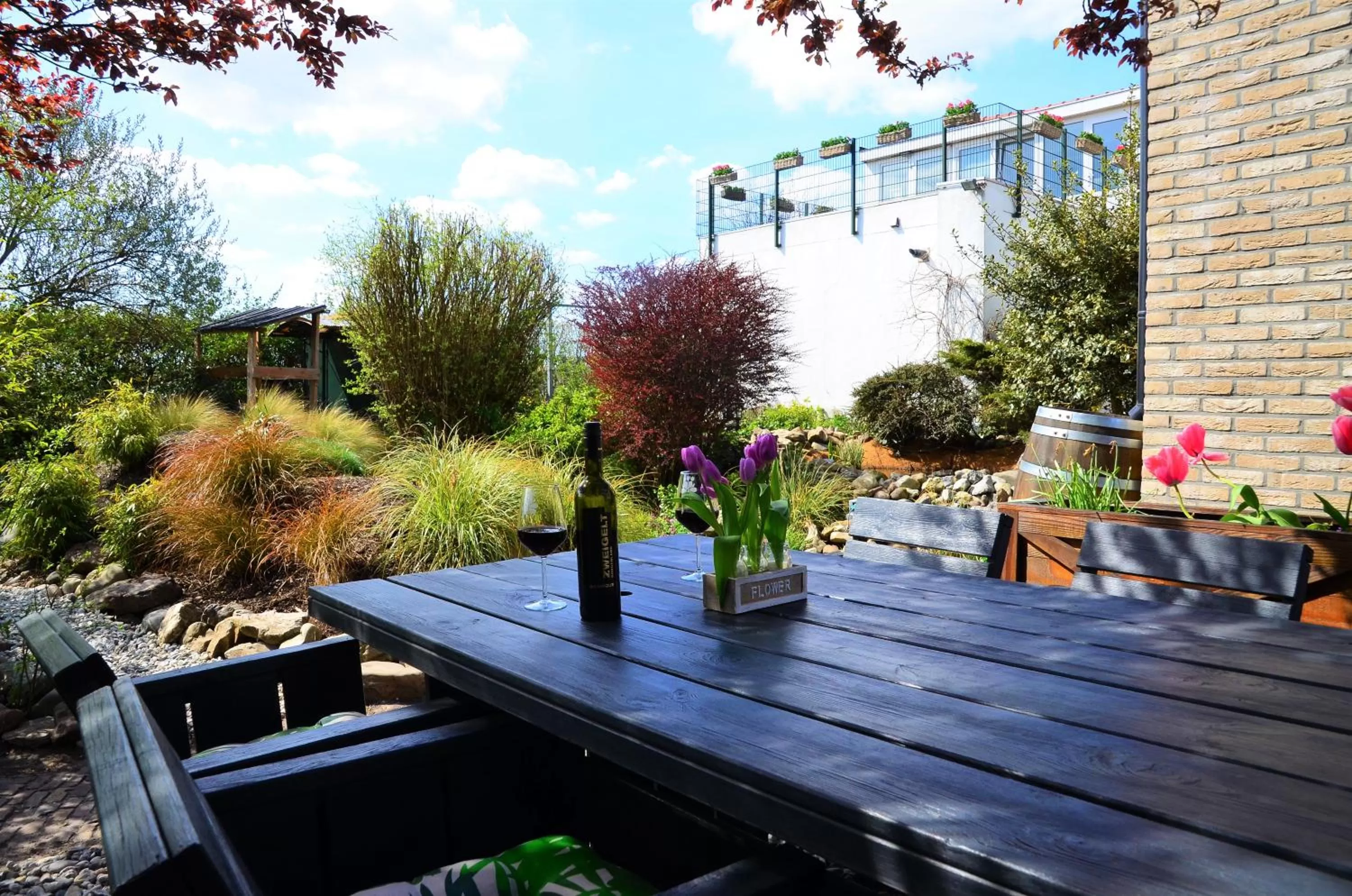 Patio in Wellness Bed & Breakfast Pergamo