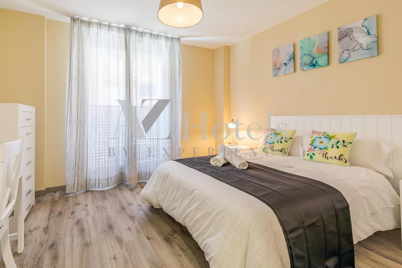 Photo of the whole room, Bed in AYZ Villegas - Auto check-in property