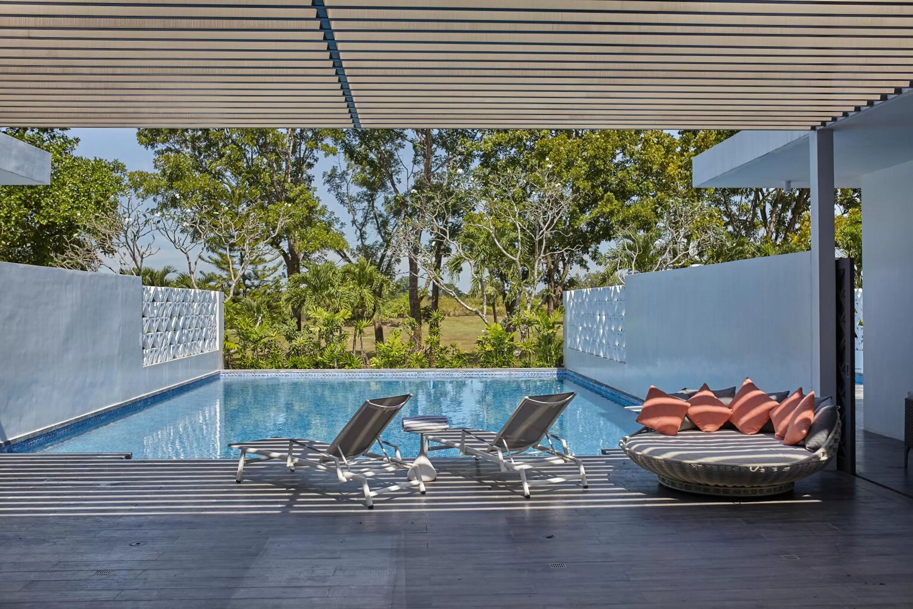 Swimming pool in Quest Plus Conference Center, Clark