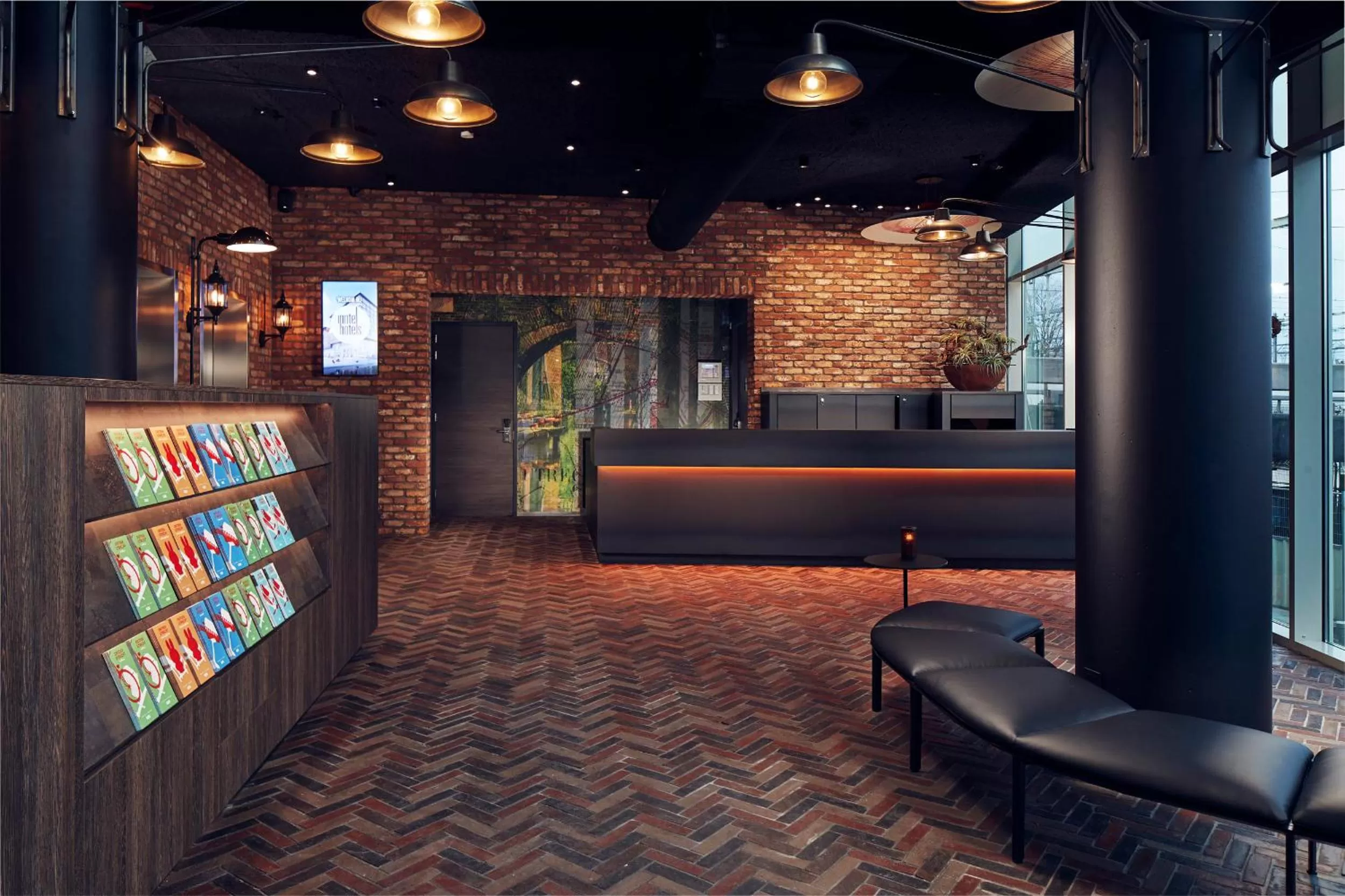 Lobby or reception in Inntel Hotels Utrecht Centre