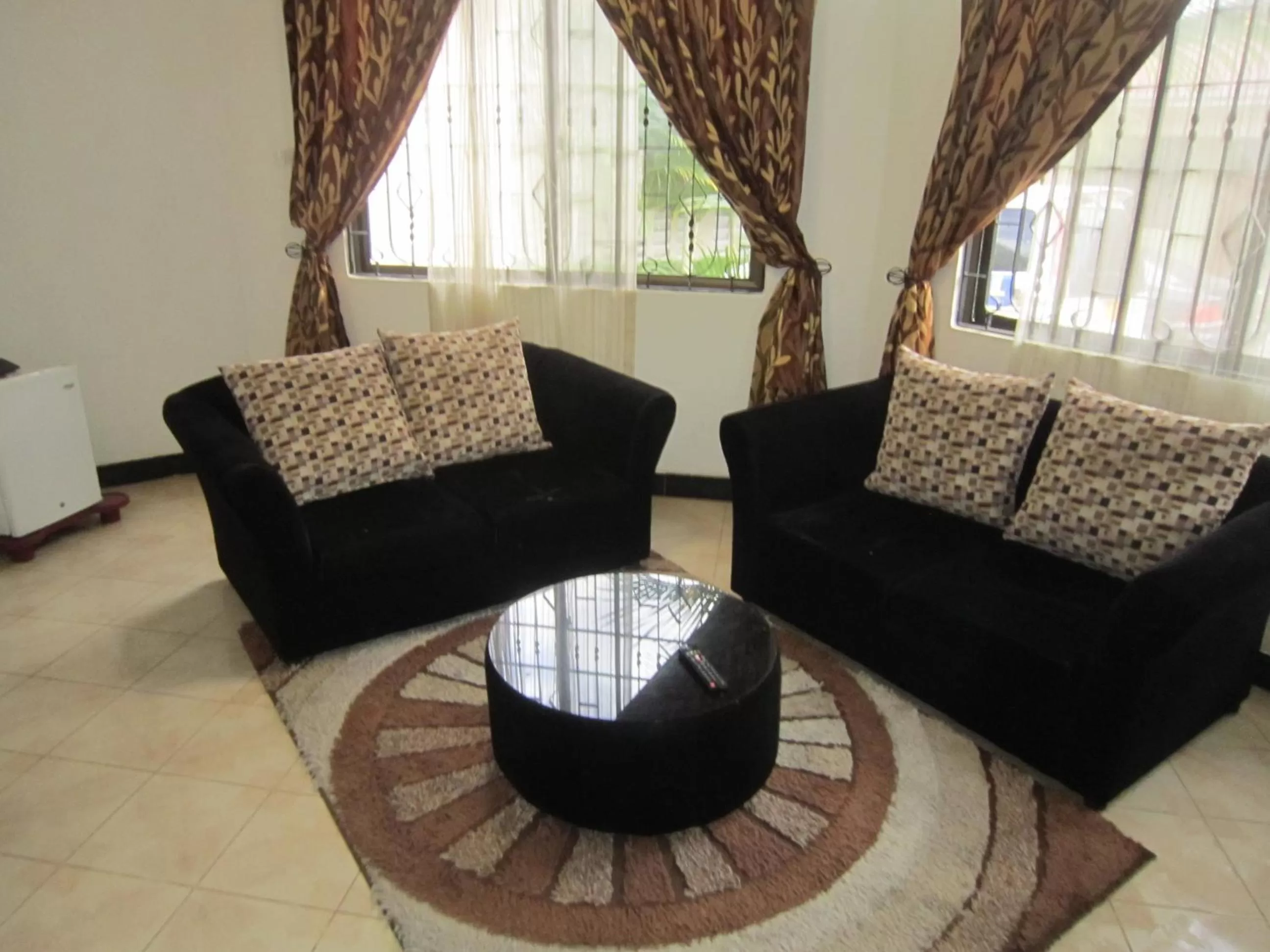 Seating area in Jakicha Motel