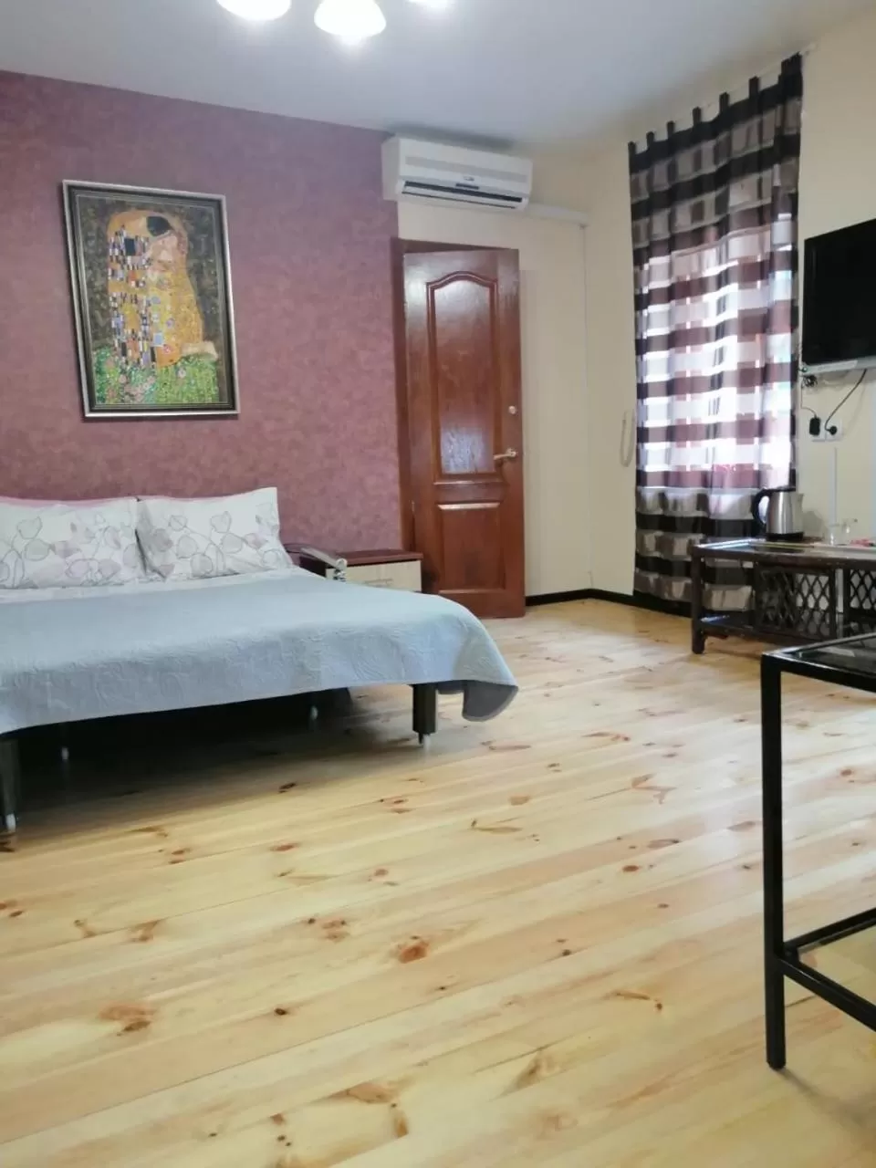 Photo of the whole room in YELLOW UNLIMITED HOTEL 4