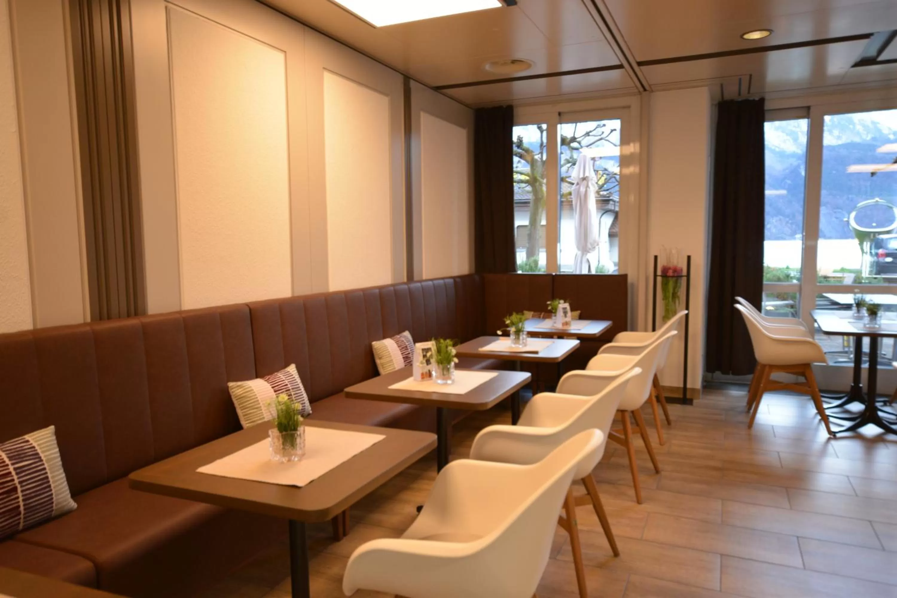 Restaurant/places to eat in Seehotel Riviera at Lake Lucerne