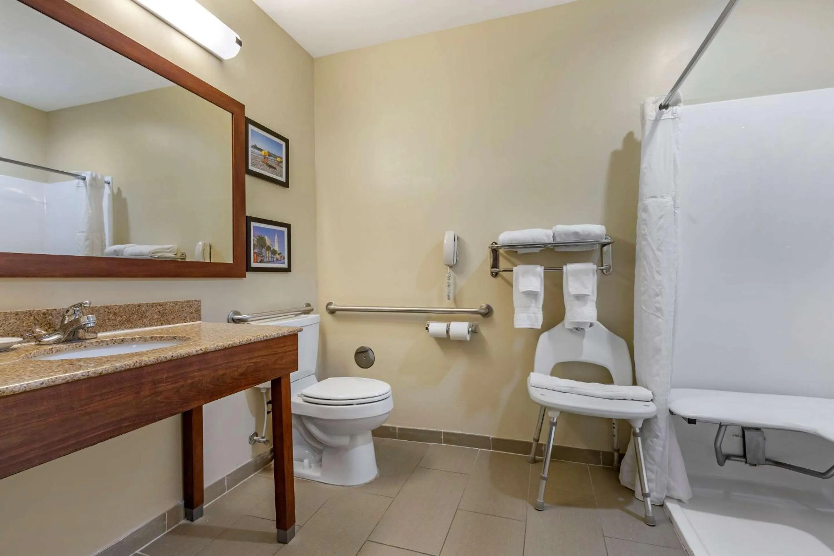 Bathroom in Comfort Inn & Suites Orangeburg
