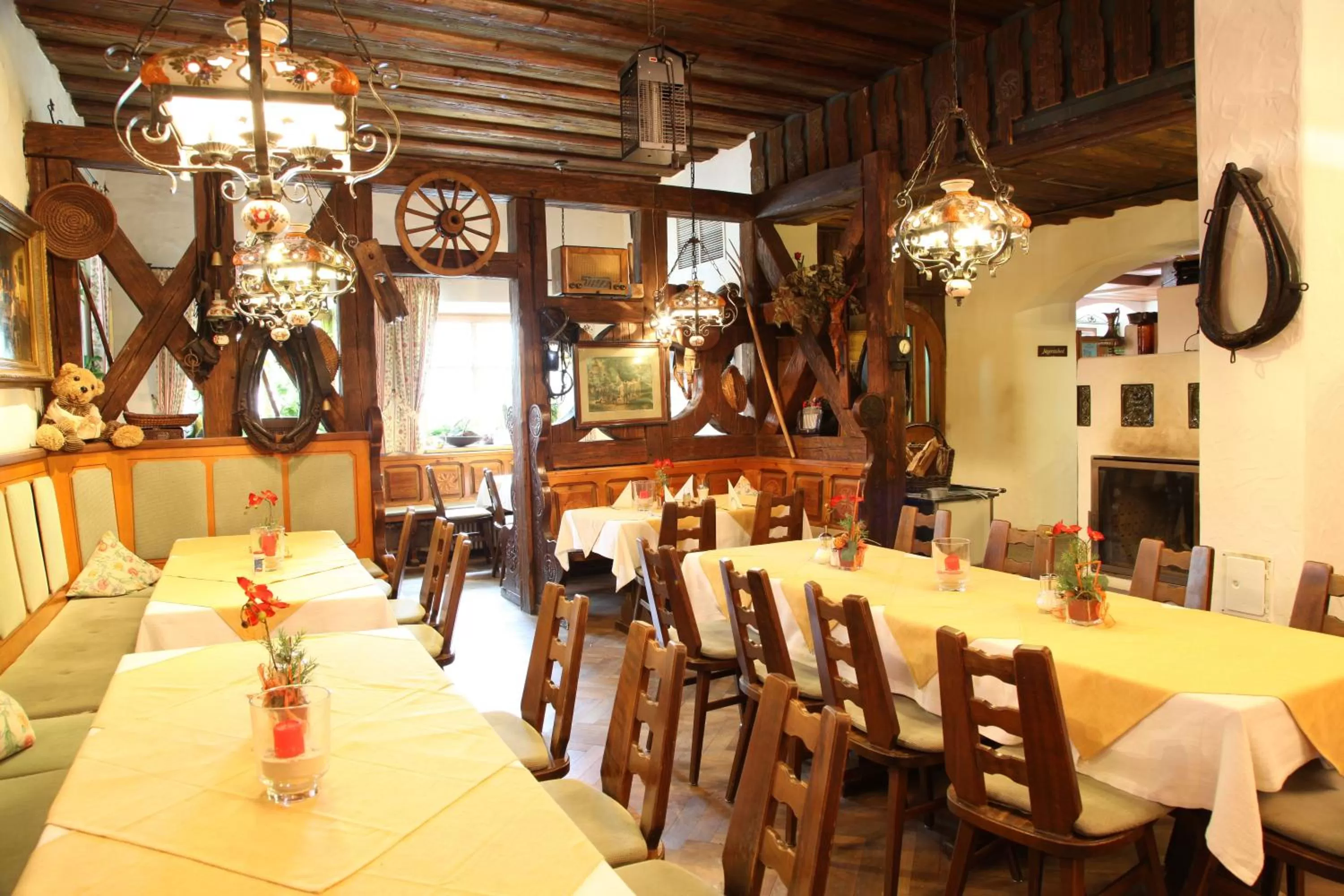 Restaurant/places to eat in Hotel-Landgasthof Schuster