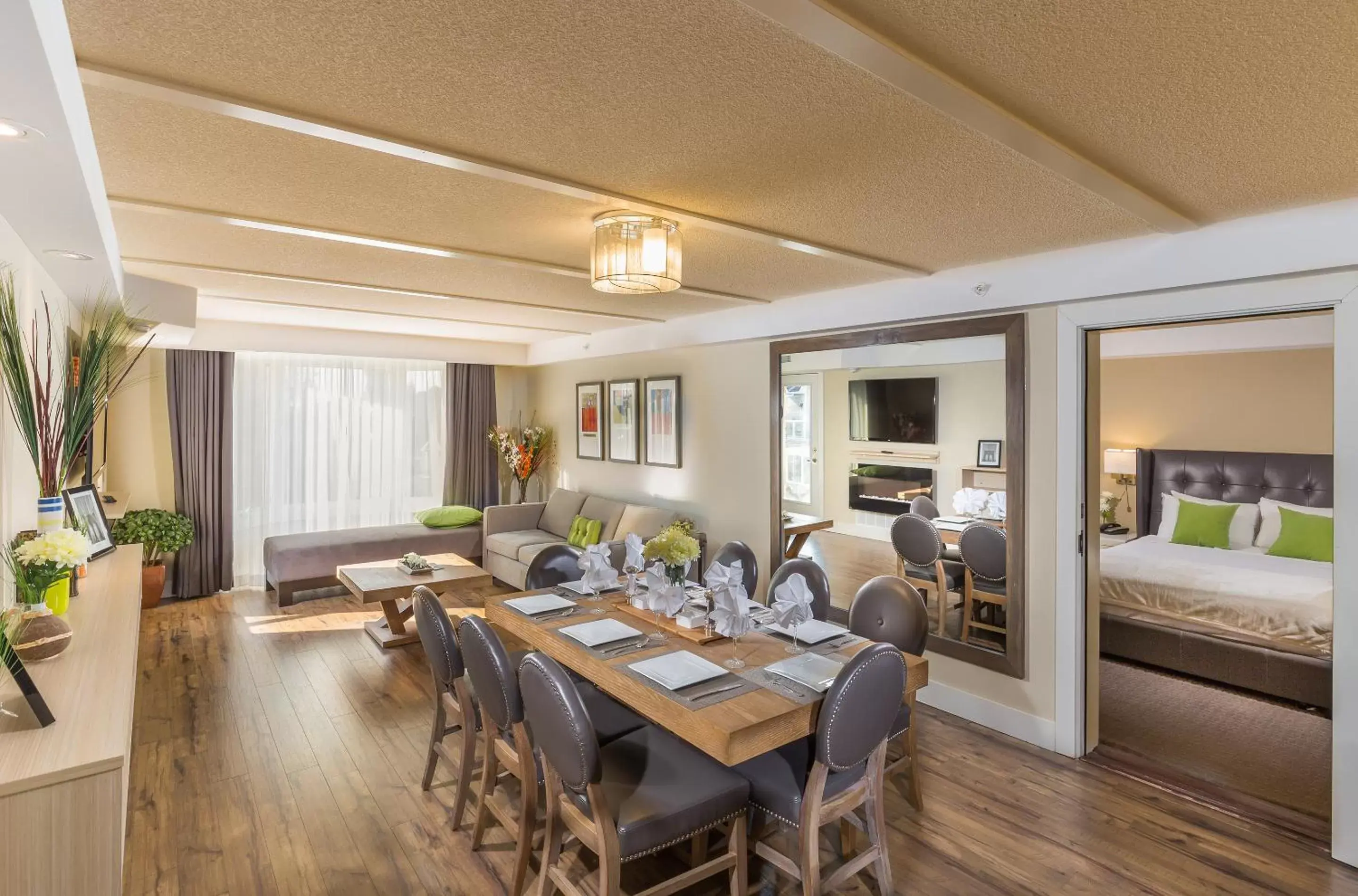 Two-Bedroom Apartment - Includes $45 in resort activity dollars in Living Water Resort & Spa Two-Bedroom Apartment - Includes $45 in resort activity dollars in Living Water Resort & Spa