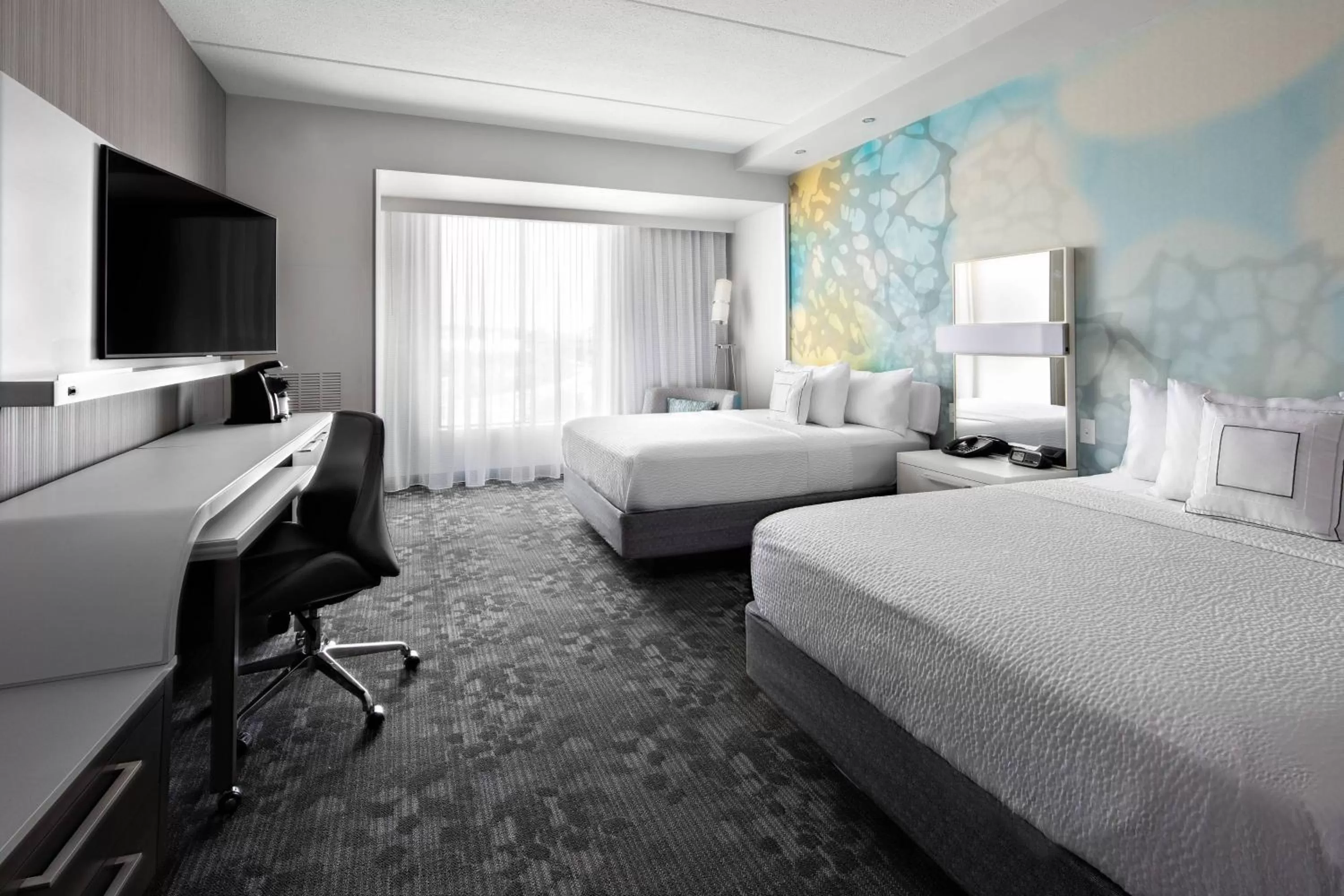Queen Room with Two Queen Beds - Hearing Accessible in Courtyard by Marriott Knoxville Downtown