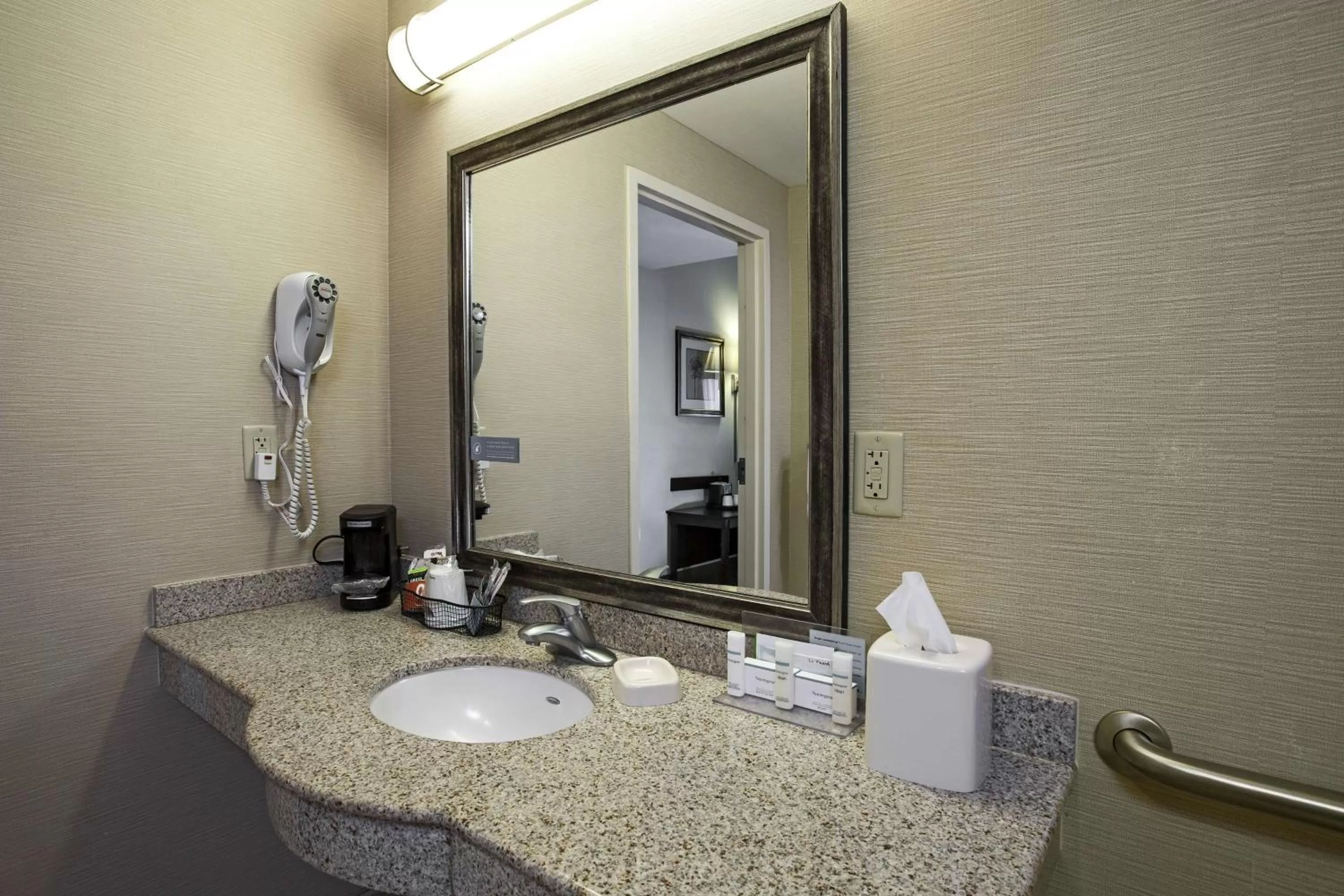 Bathroom in Hampton Inn & Suites Prescott Valley