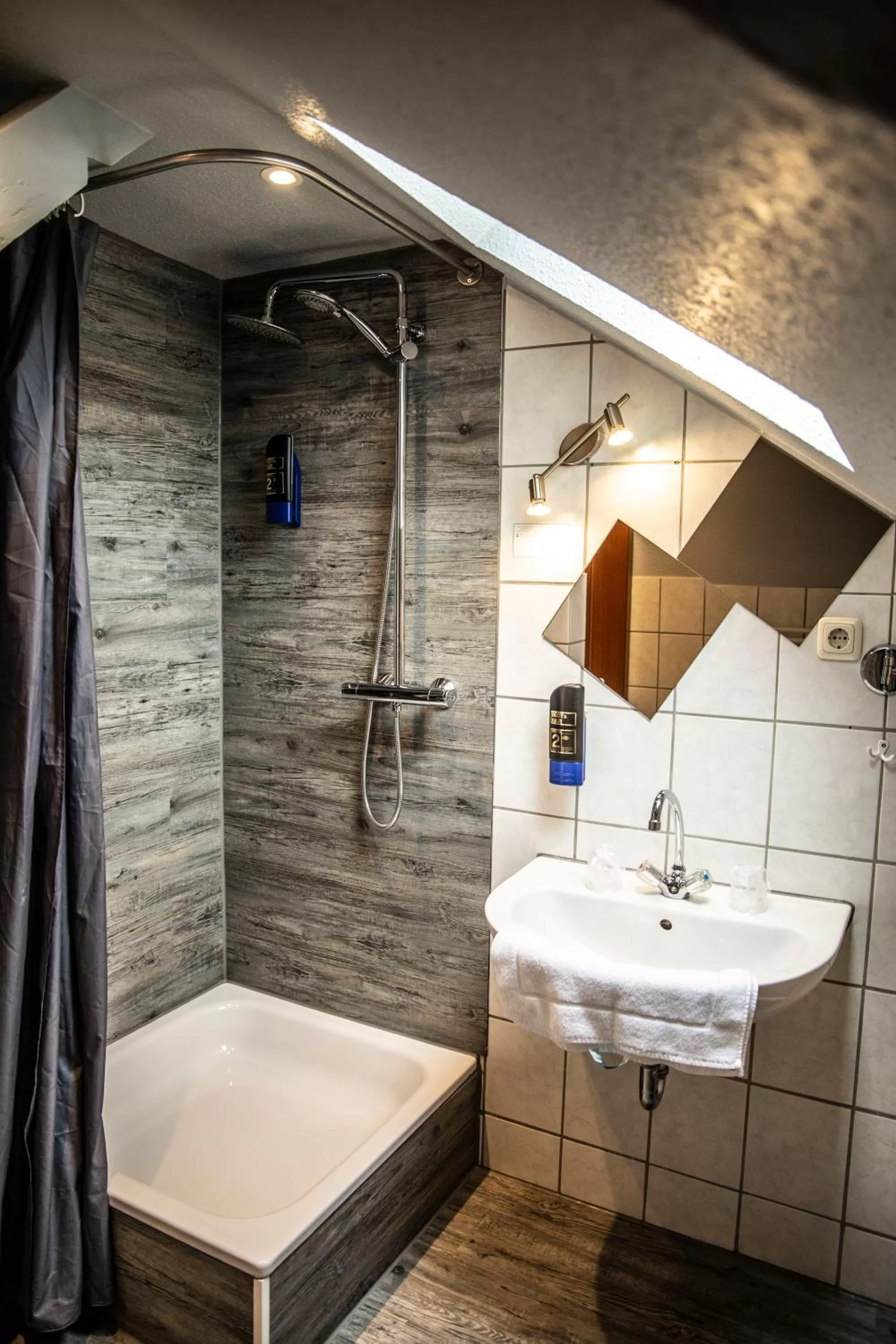 Shower in Hotel Tum Stüürmann