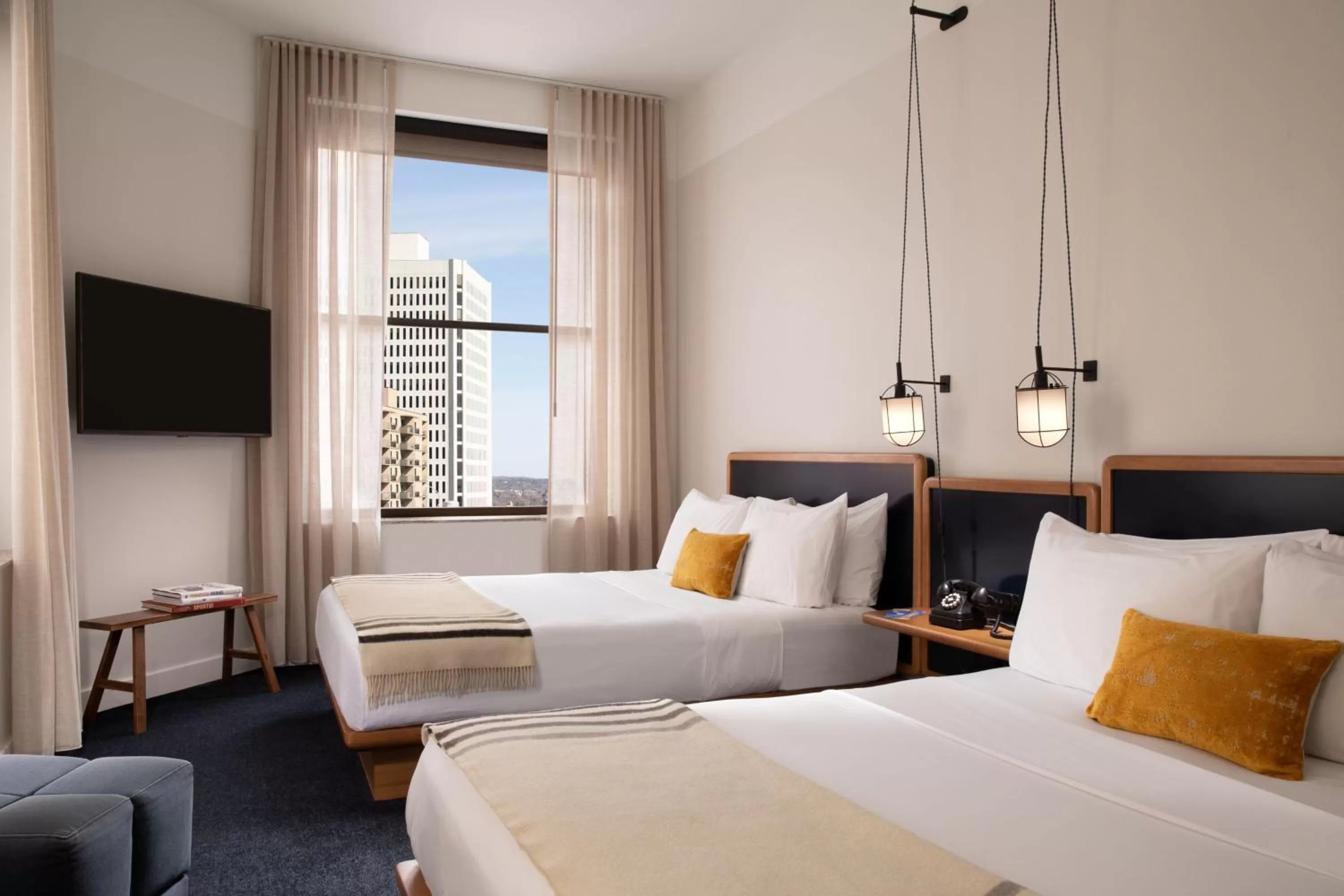 Queen Room with Two Queen Beds - Hearing Accessible in Emery Hotel, Autograph Collection