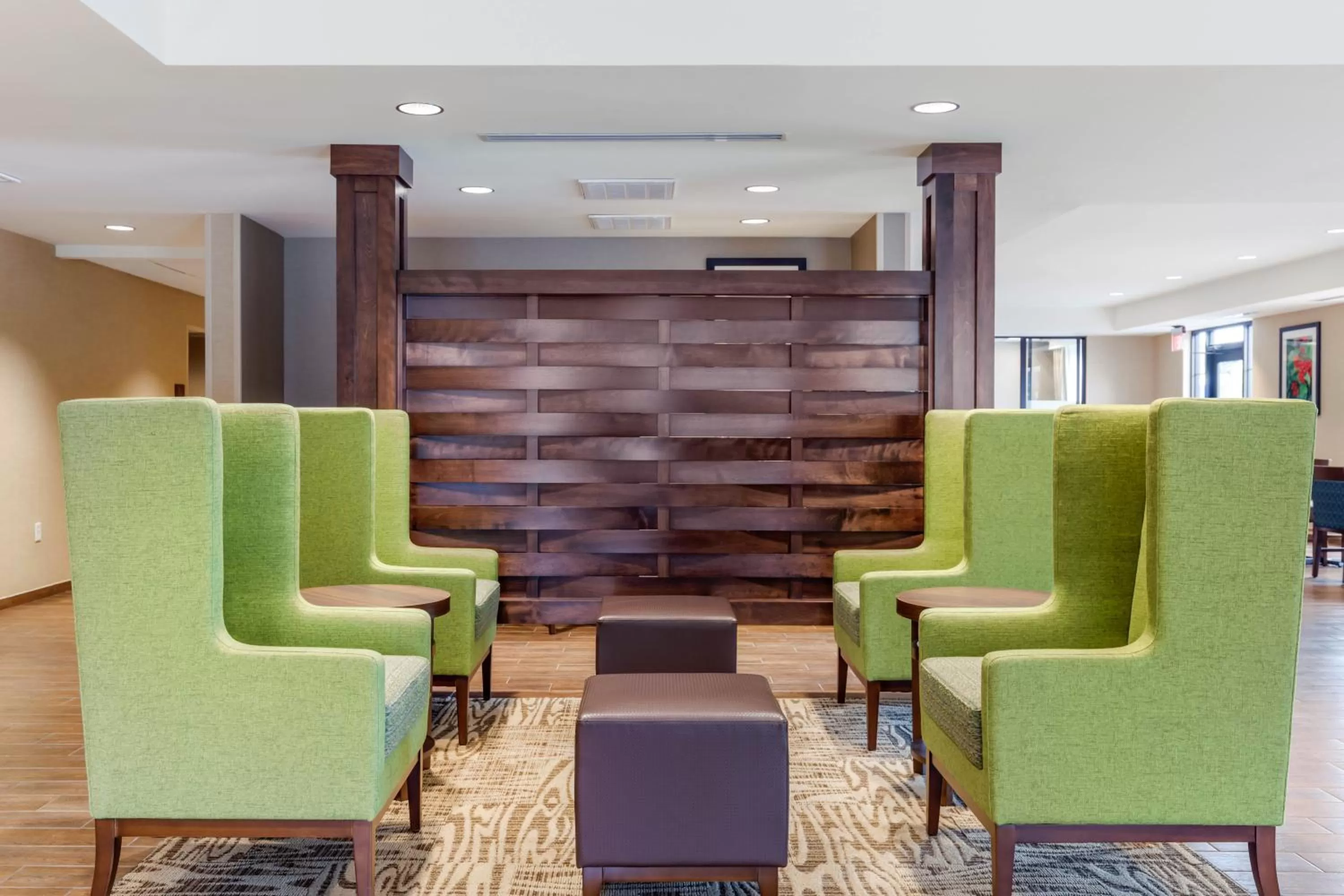Lobby or reception in Comfort Inn & Suites Schenectady - Scotia
