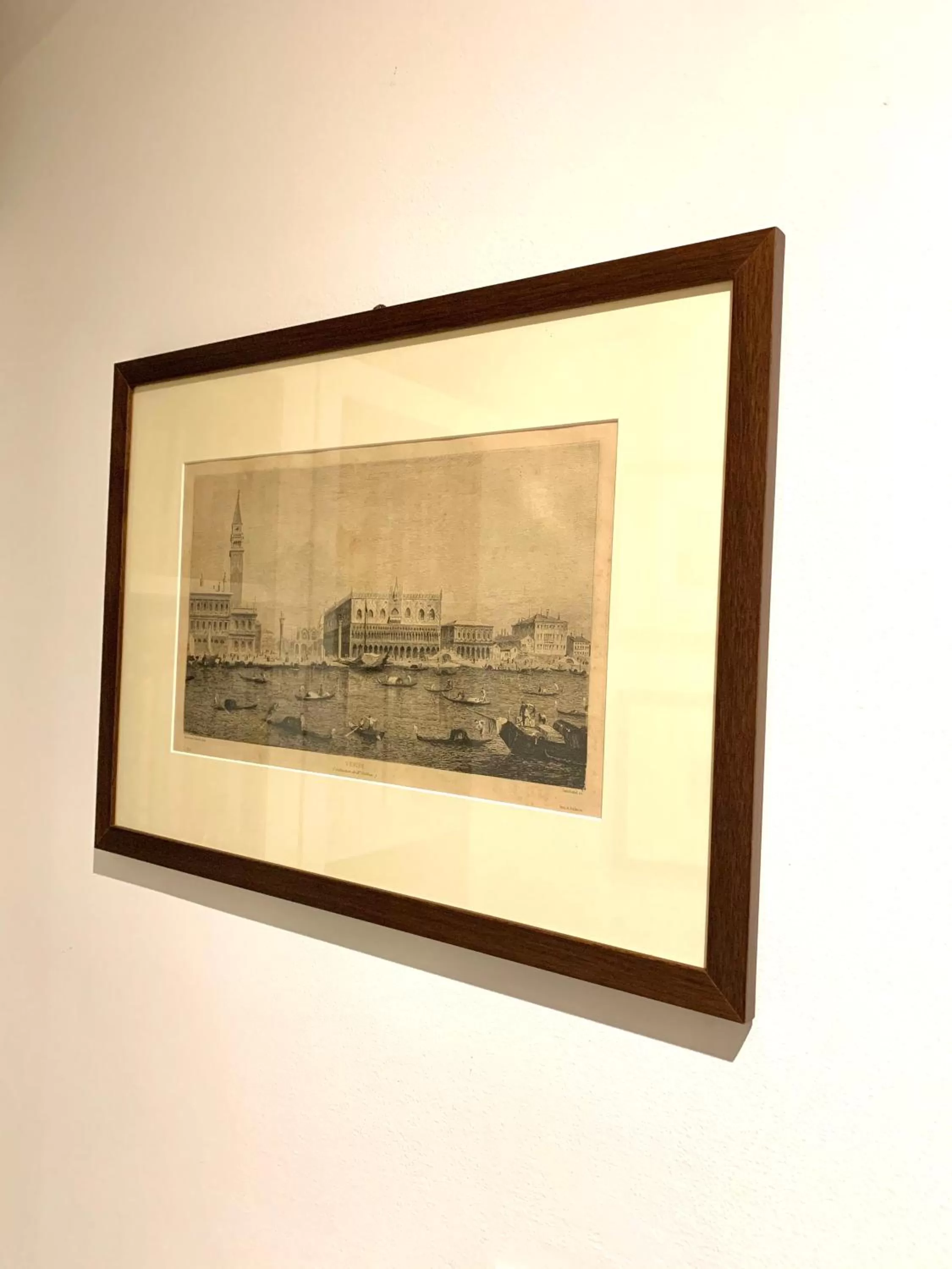 Decorative detail in B&B Fortuny