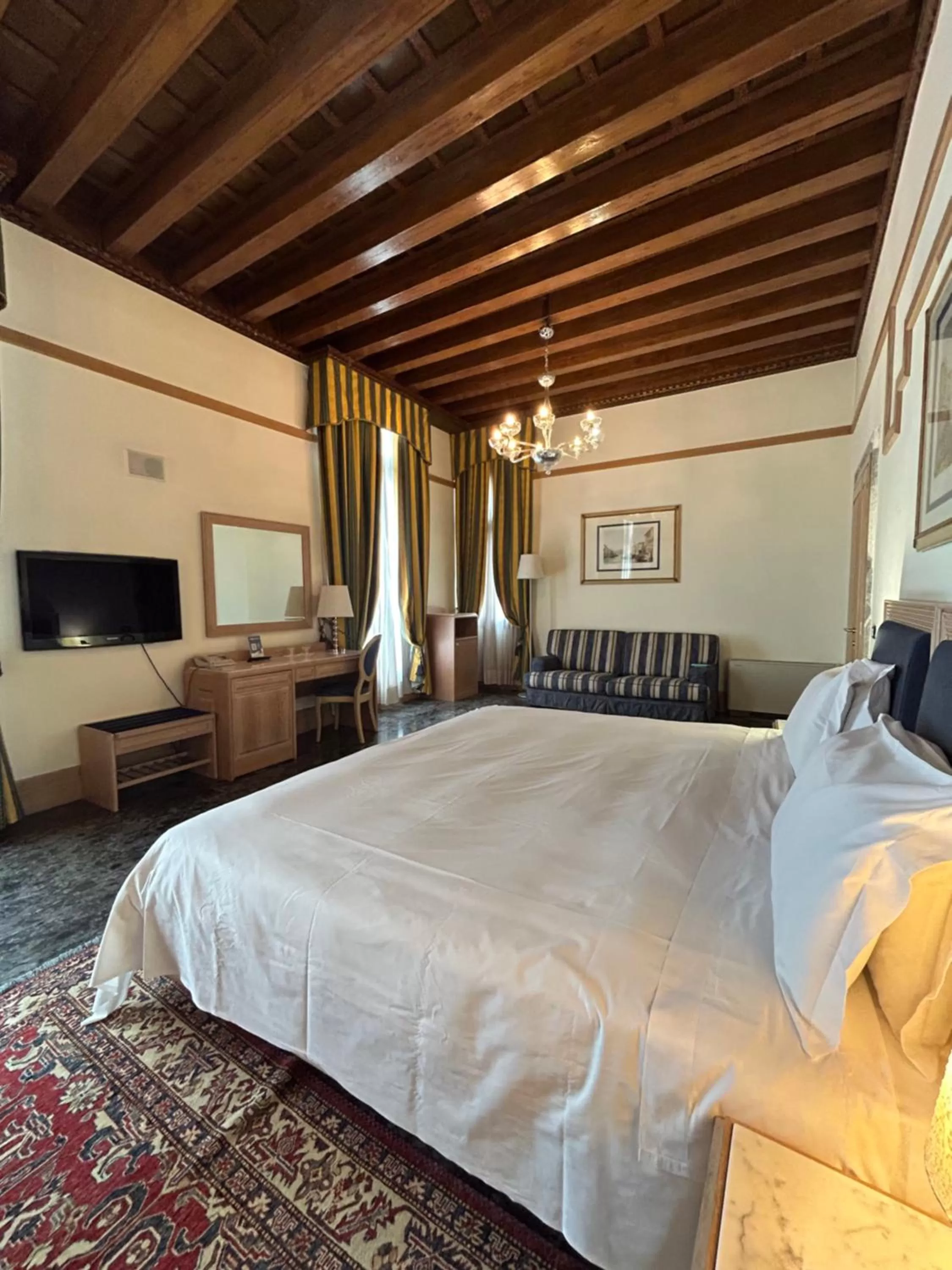 Bed in Foscari Palace