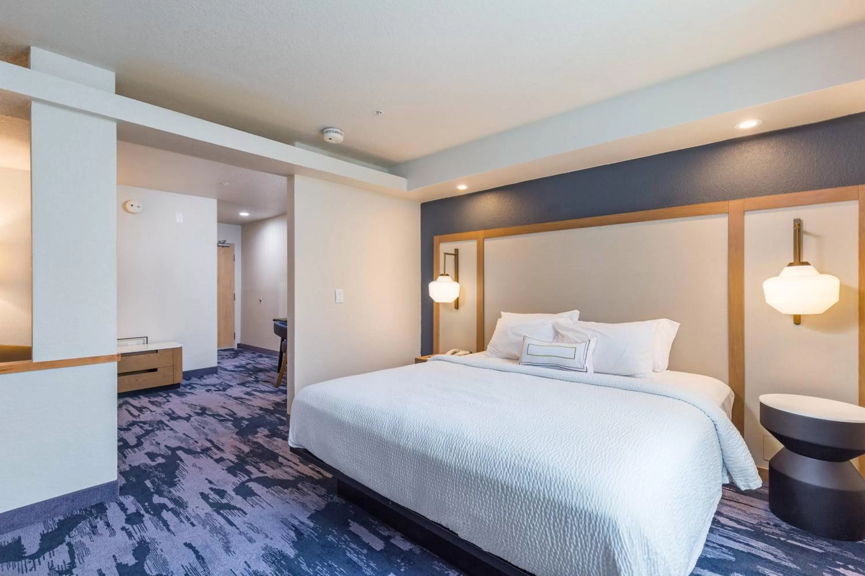 King Suite in Fairfield Inn and Suites by Marriott Tampa North
