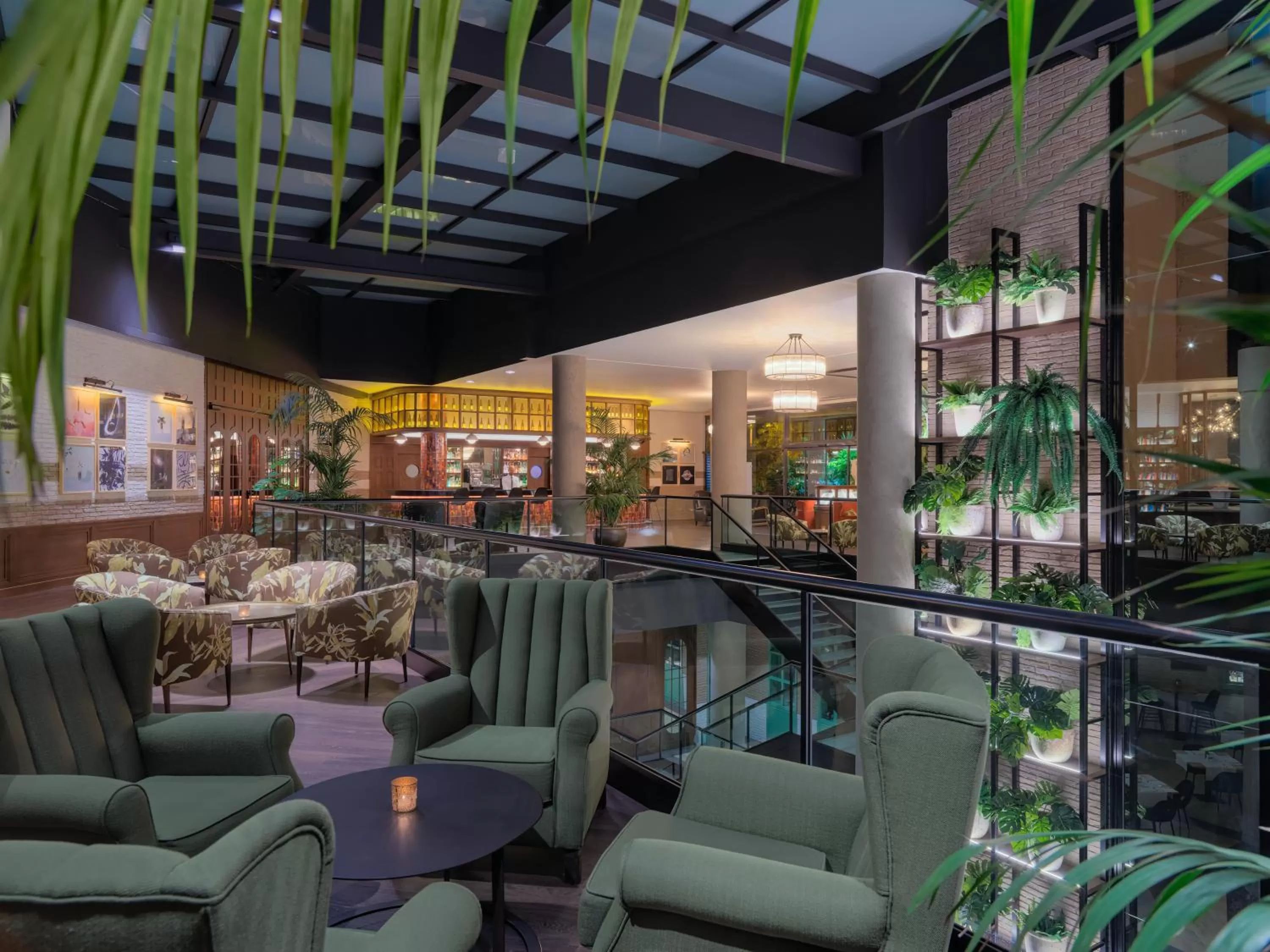 Lounge or bar in H10 Marina Barcelona