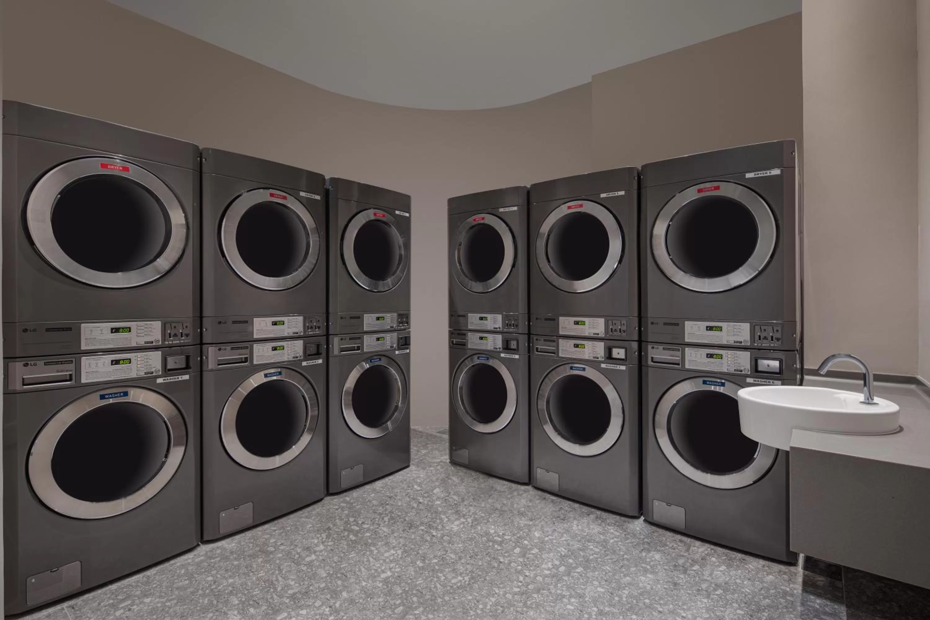 Area and facilities in Citadines Rochor Singapore