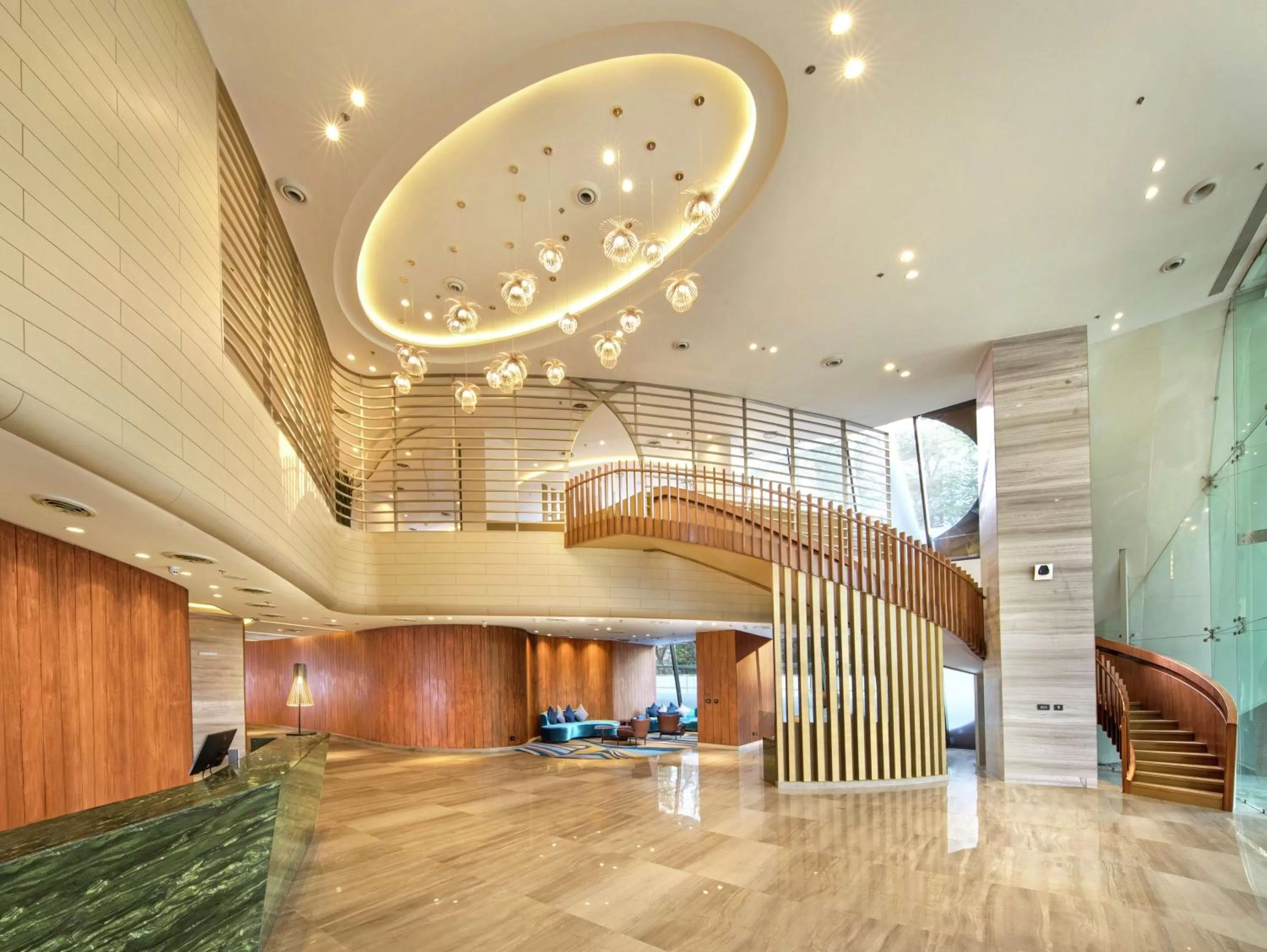 Lobby or reception in DoubleTree by Hilton Ahmedabad