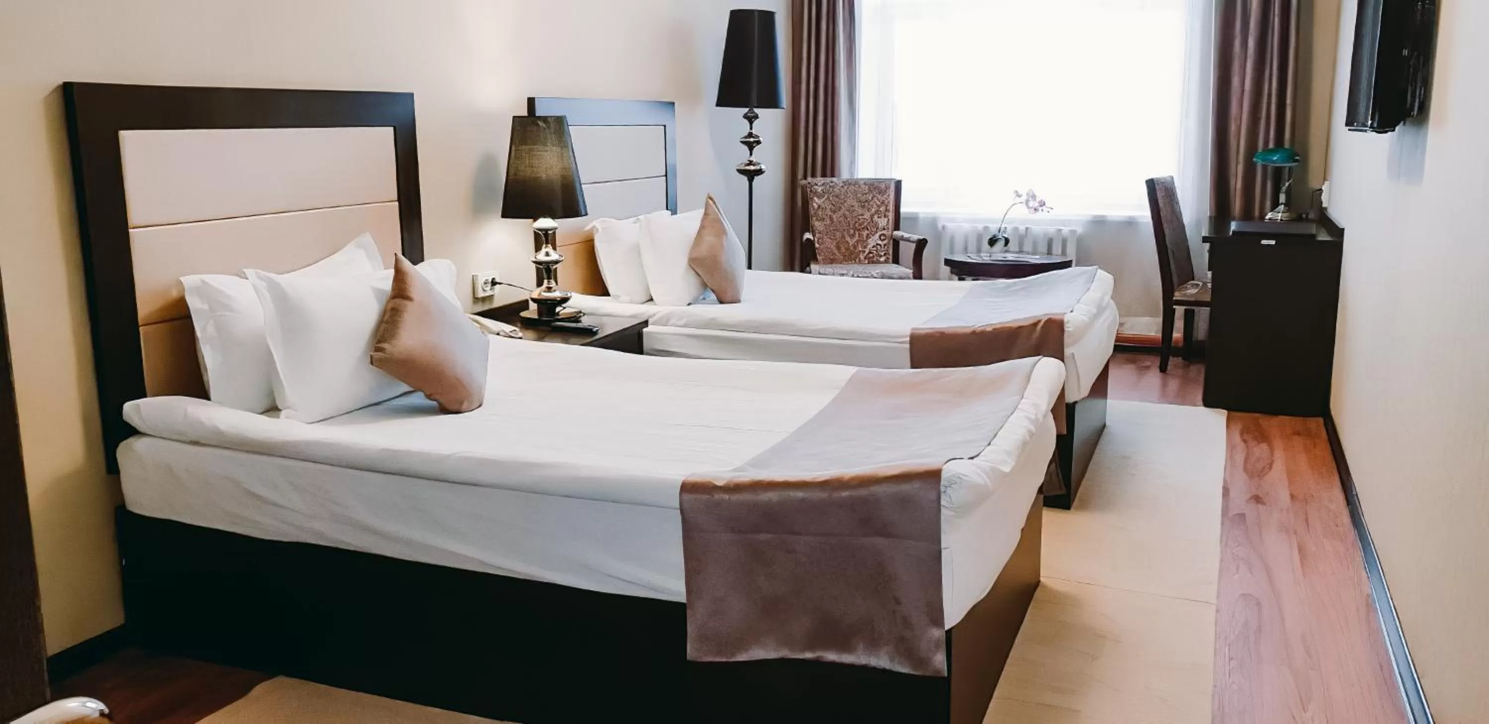 Bed in REIKARTZ PARK ASTANA ex-Royal Park Hotel & SPA