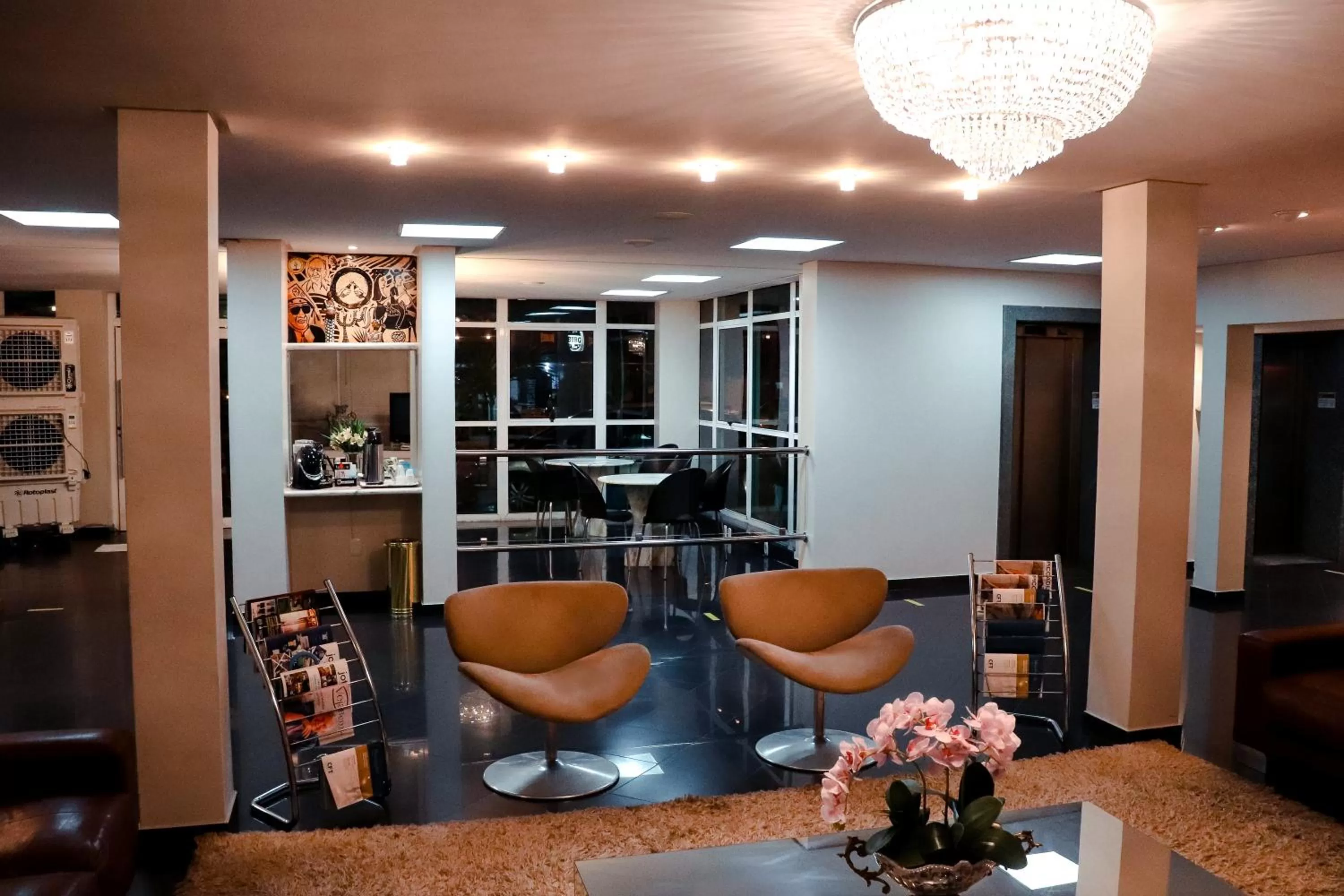 Living room in San Marino Hotel