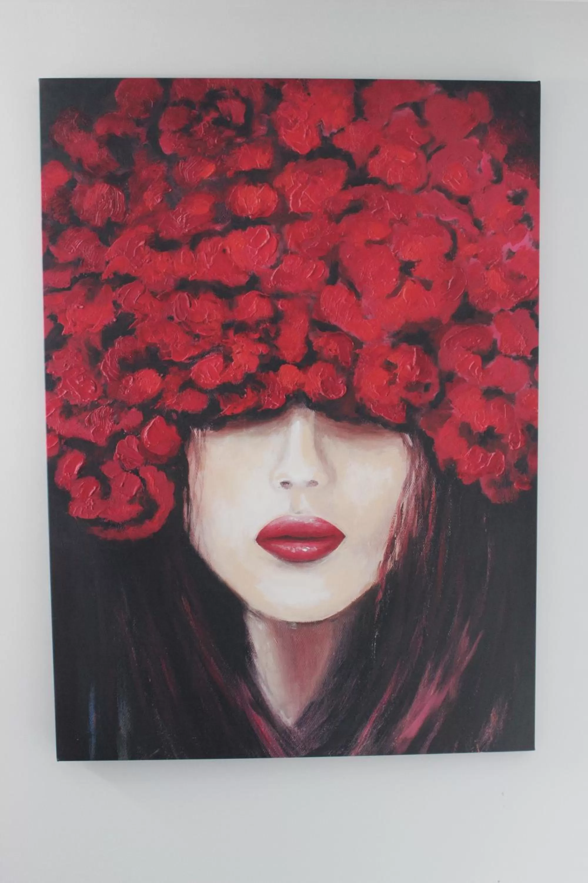 Decorative detail in Otopeni Suites by CityBookings