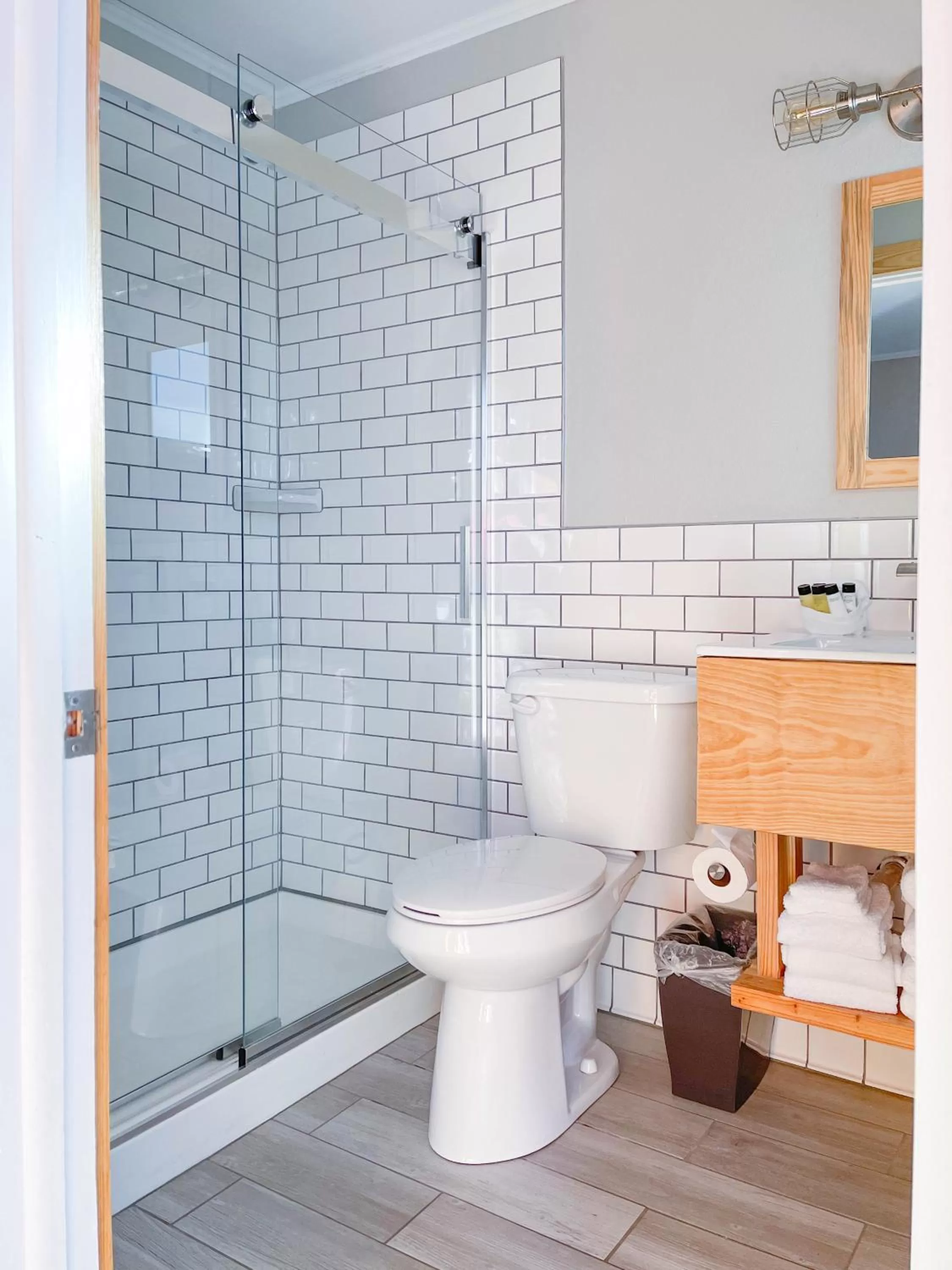 Shower in The Wanderoo Lodge