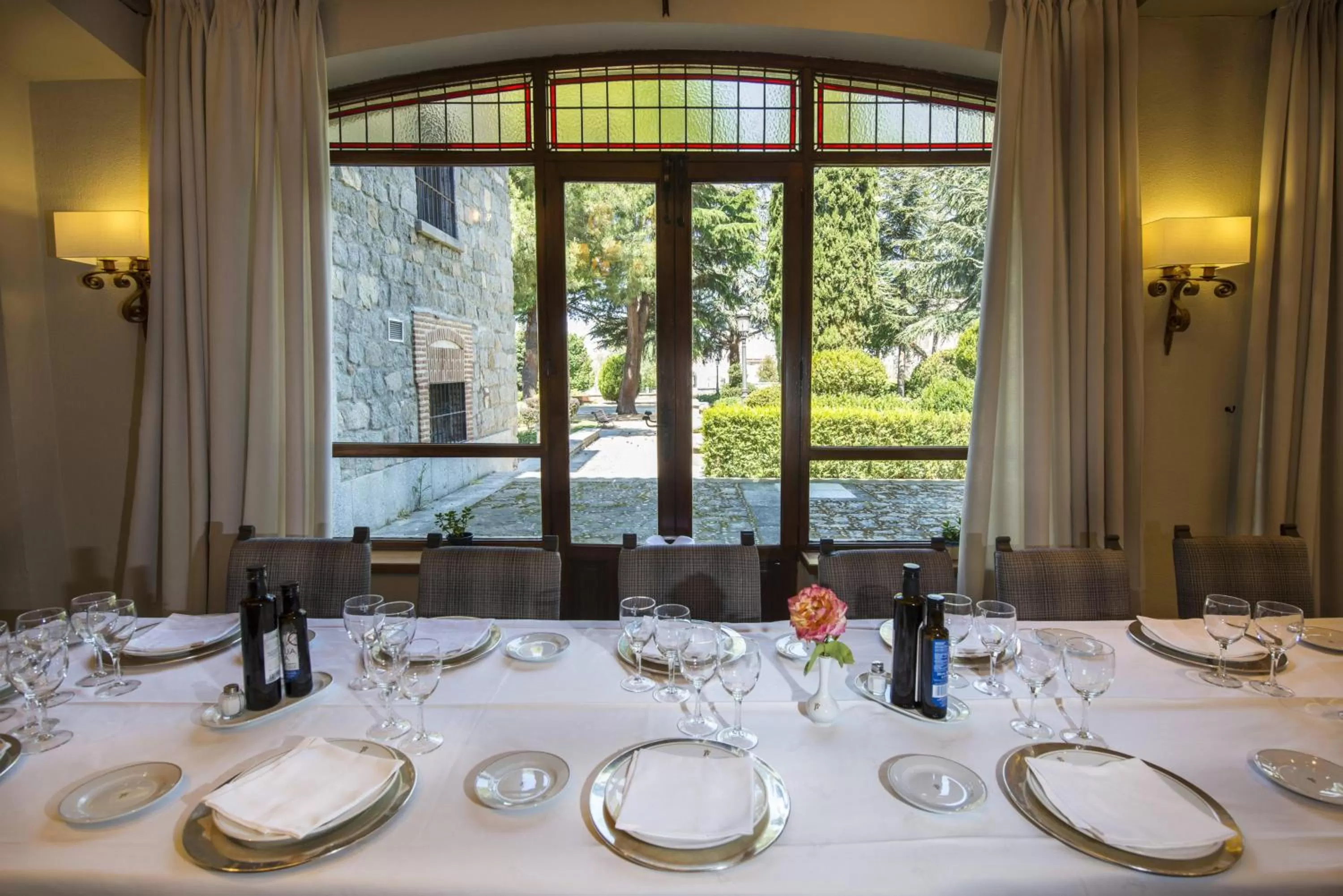 Restaurant/places to eat in Parador de Ávila