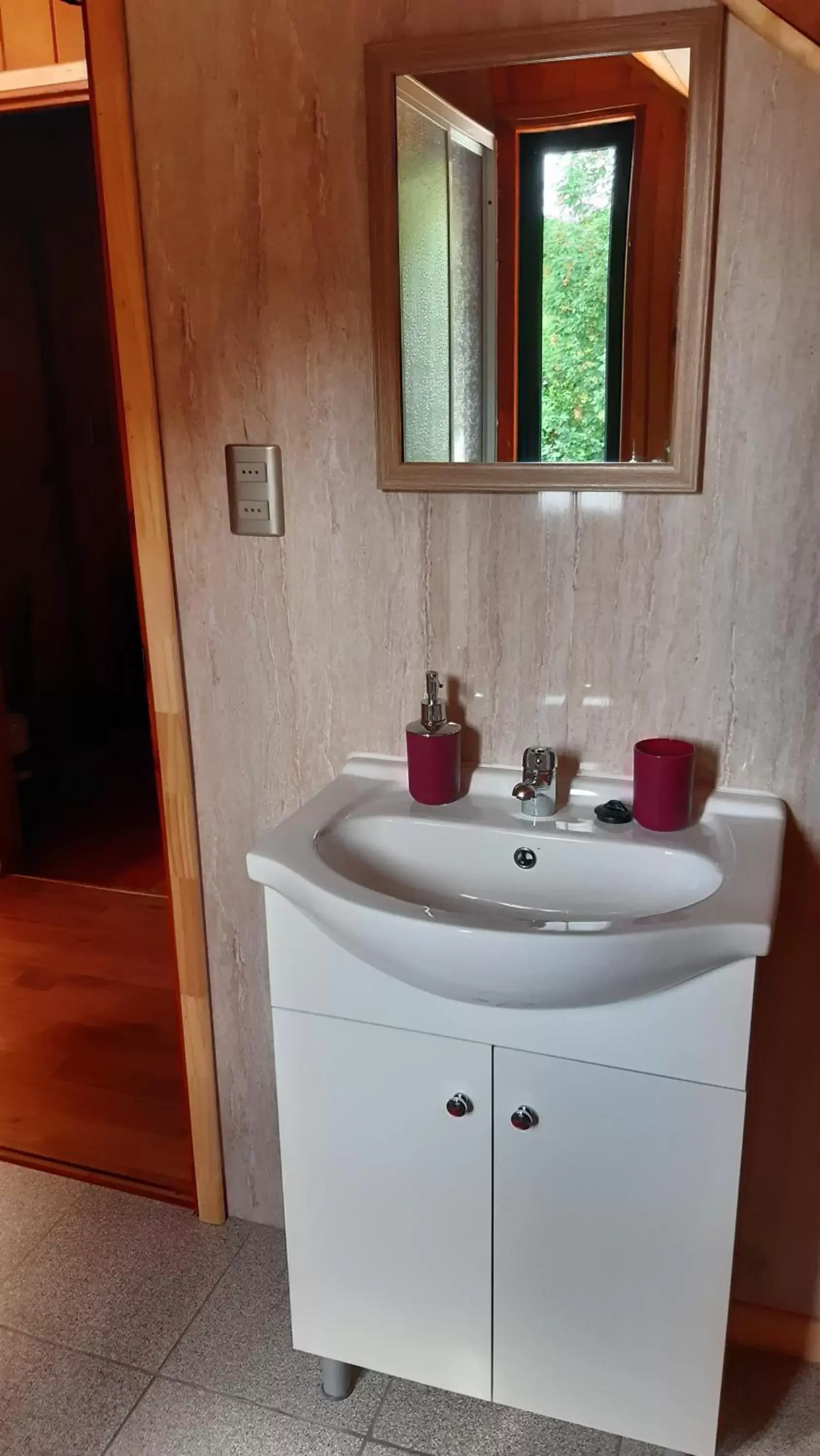 Budget Double Room in Casa Tregül B&B Budget Double Room in Casa Tregül B&B