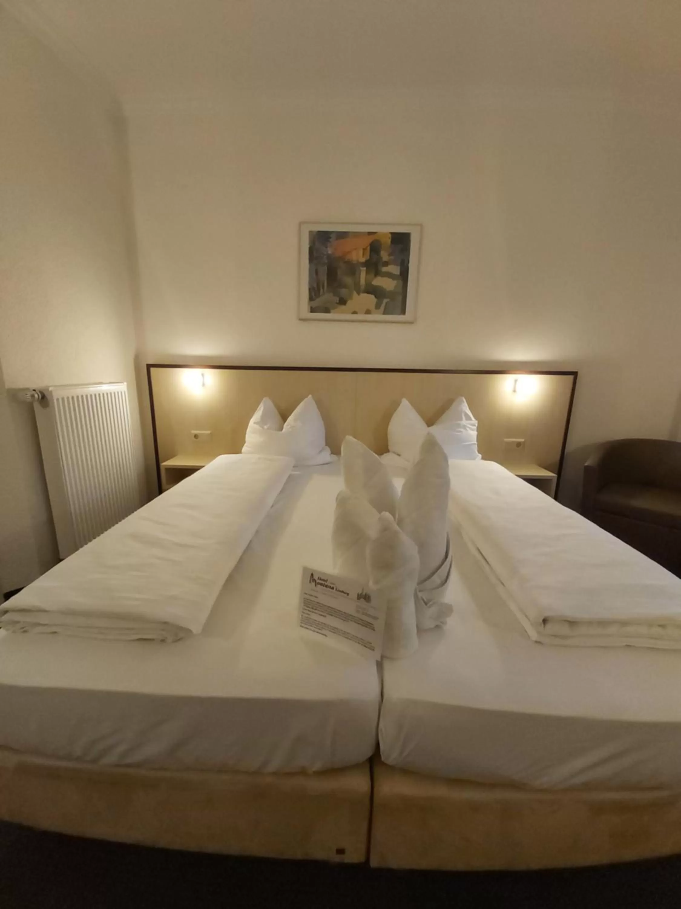 Bed in Hotel Montana Limburg