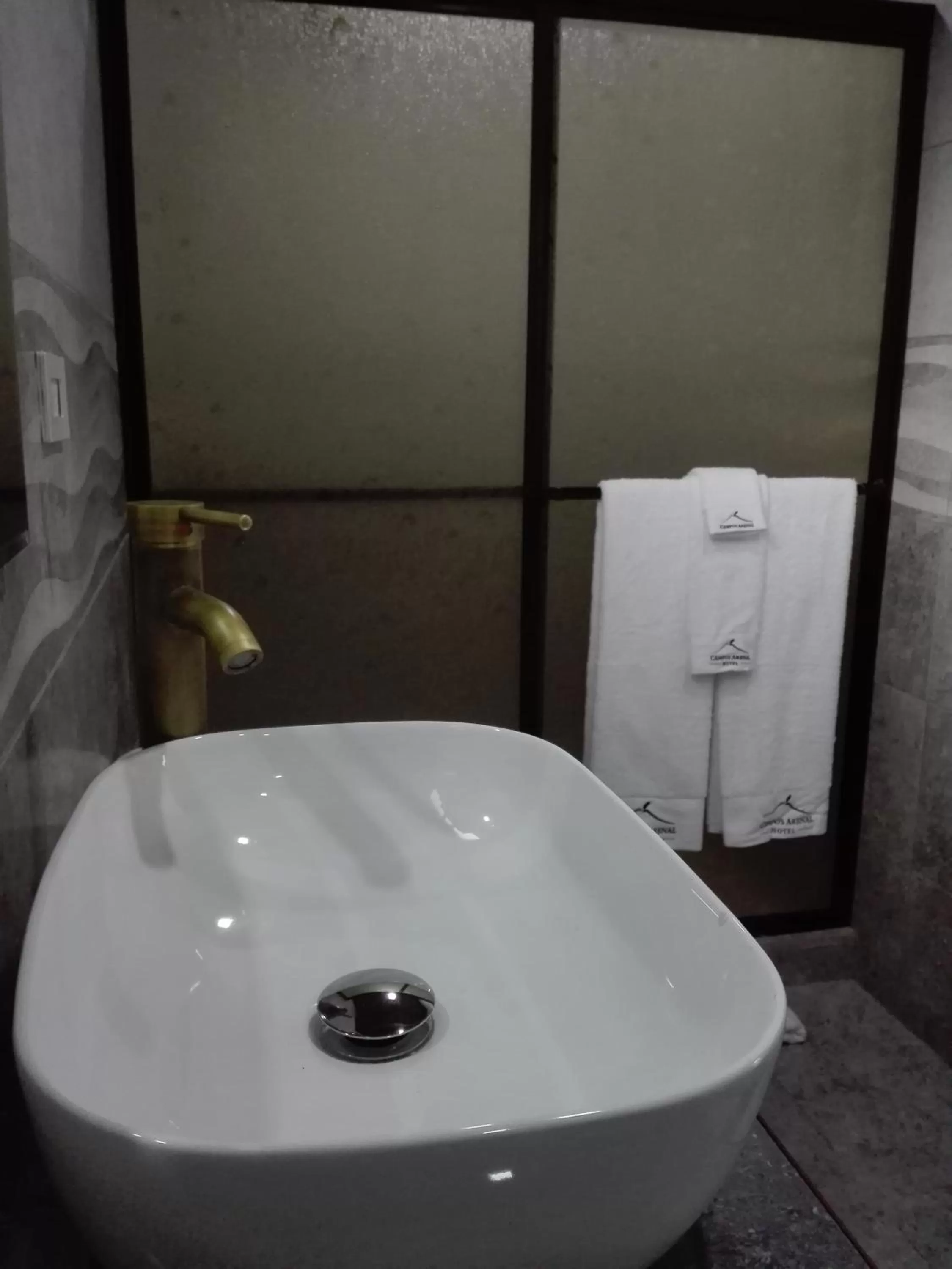Bathroom in Campos Arenal Hotel