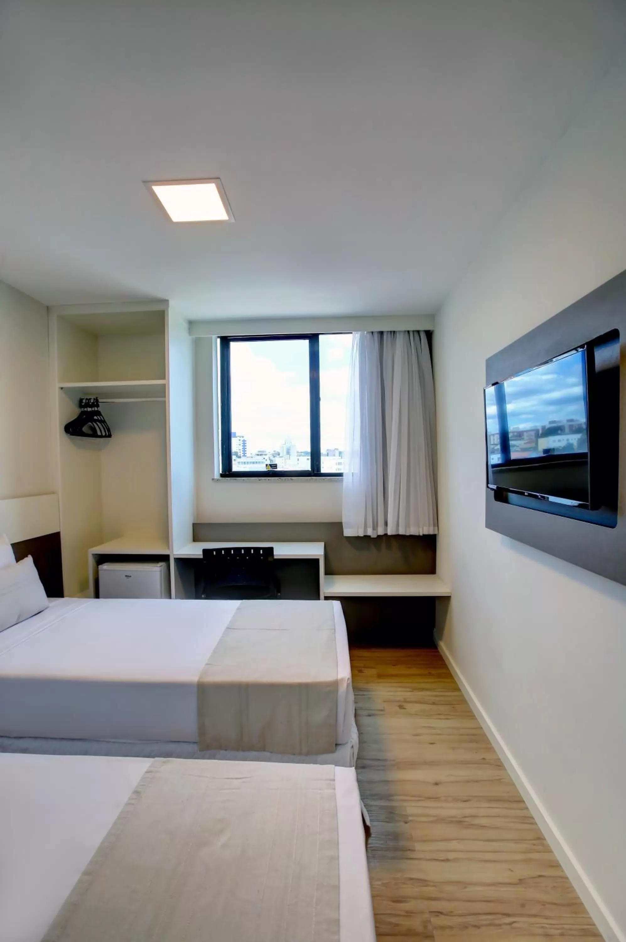 TV and multimedia, Bed in Go Inn Contagem - MG