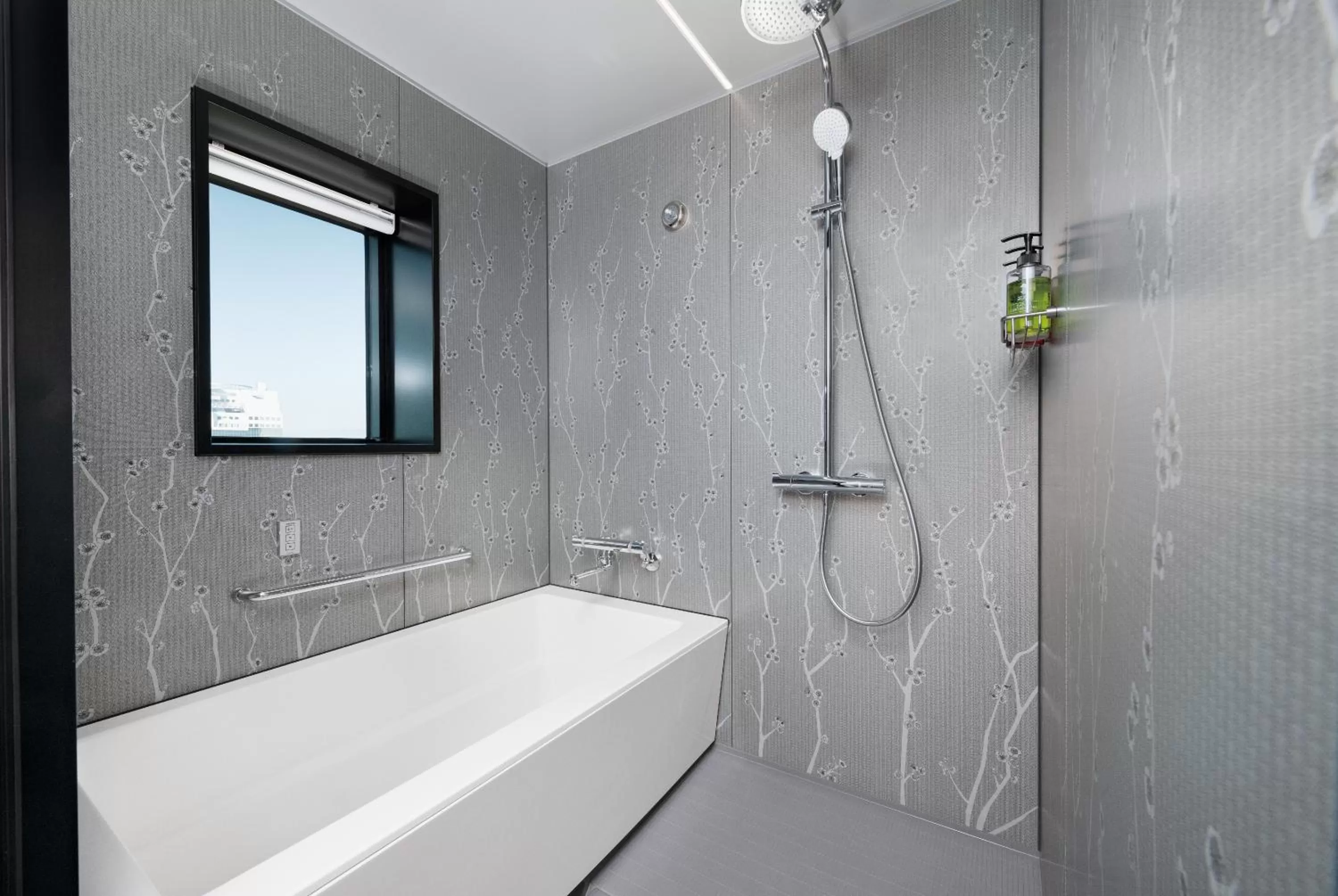 Bathroom in Hotel Hankyu RESPIRE OSAKA