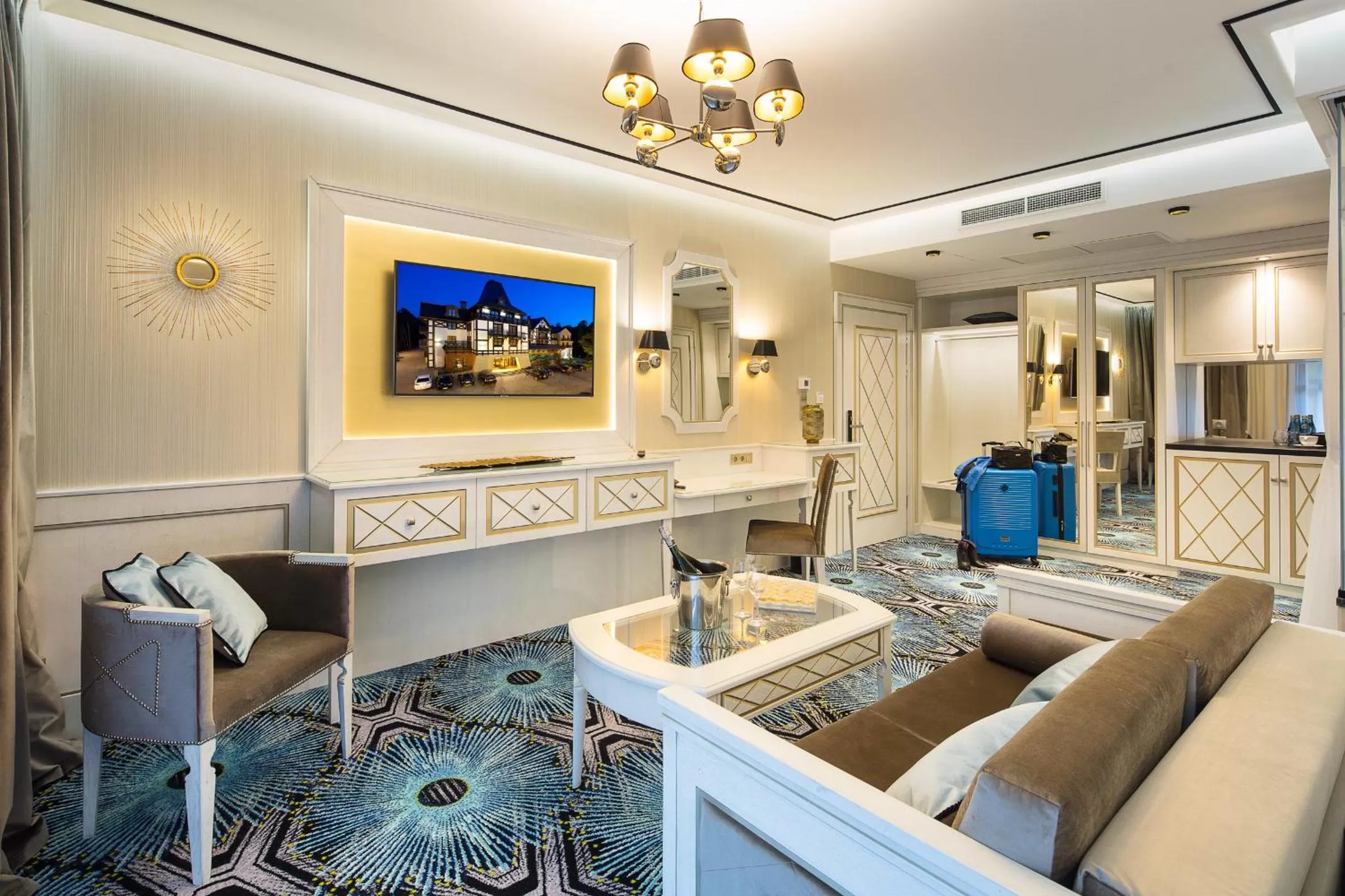 Photo of the whole room in Hotel Royal Baltic 4* Luxury Boutique