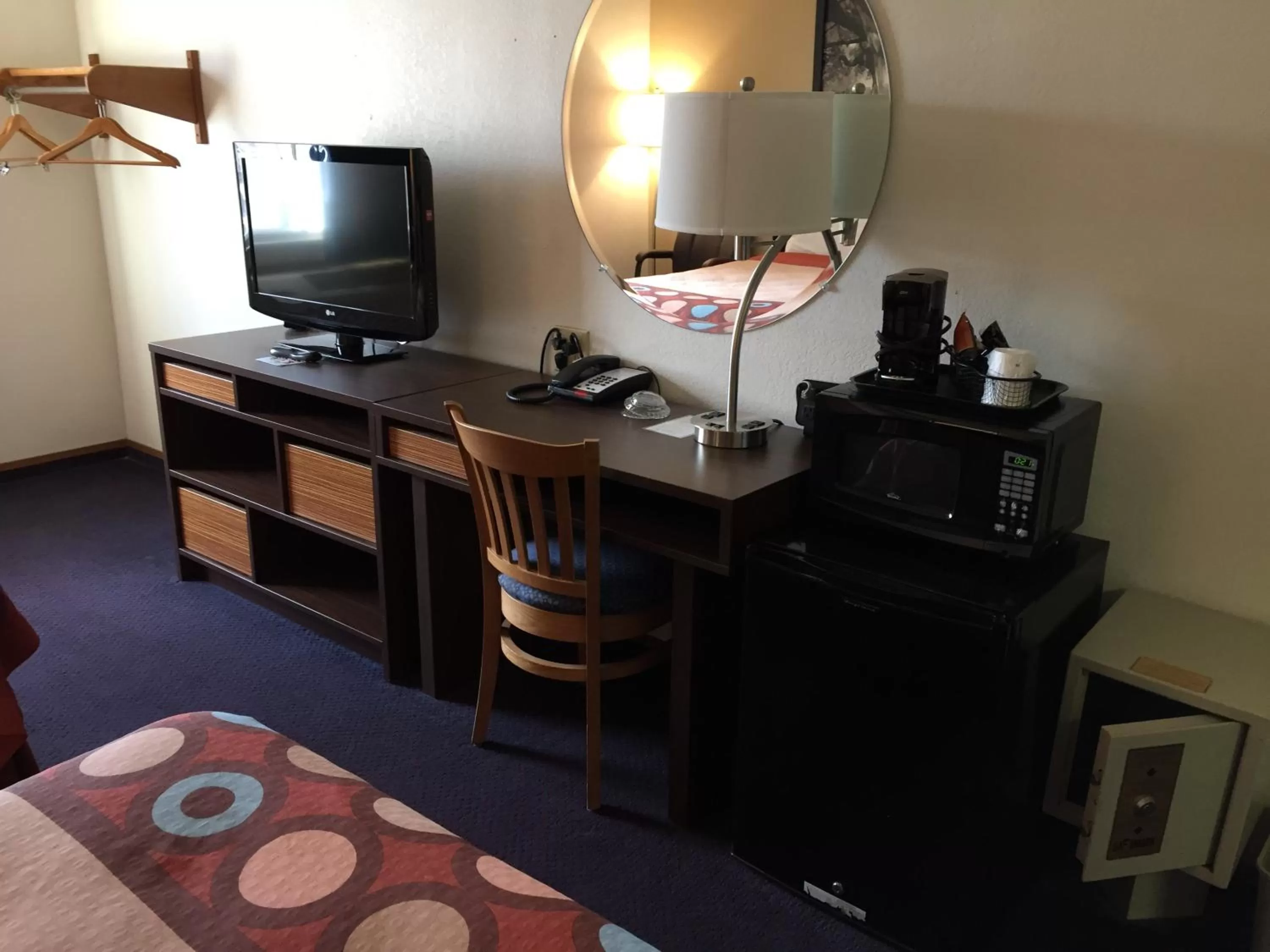 Bedroom in Super 8 by Wyndham College Station