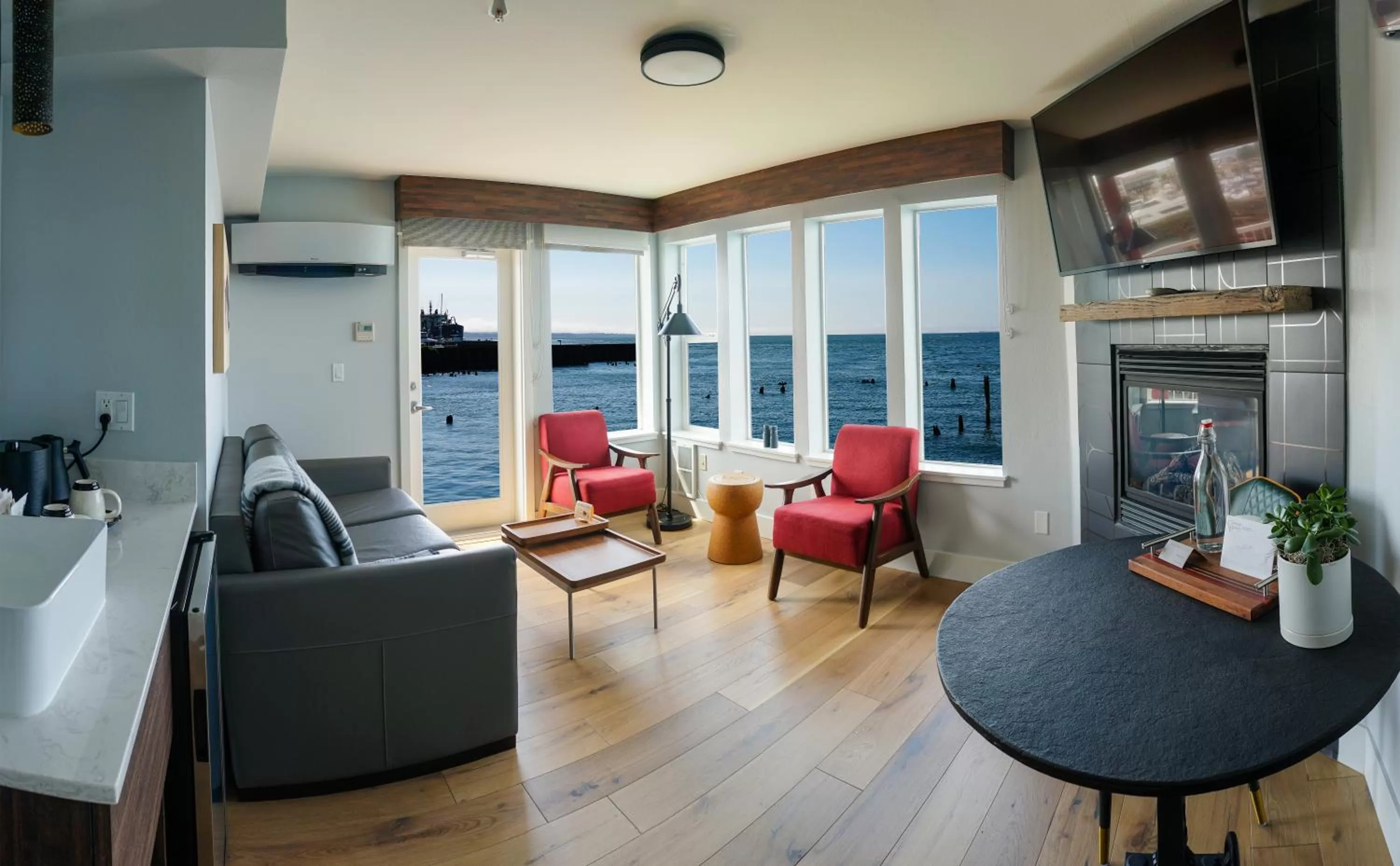 Seating area in Cannery Pier Hotel & Spa