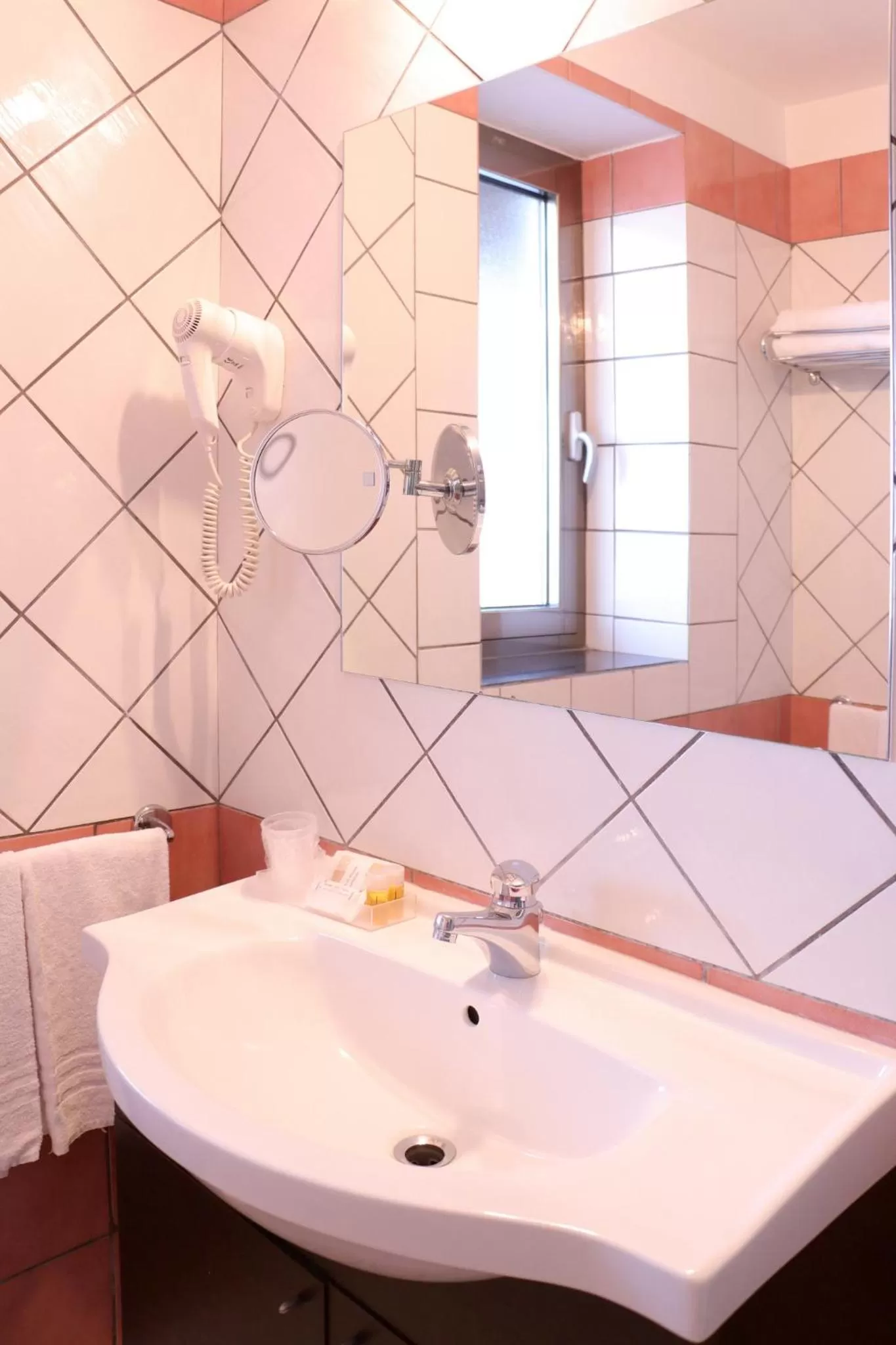 Bathroom in Hotel Ancora