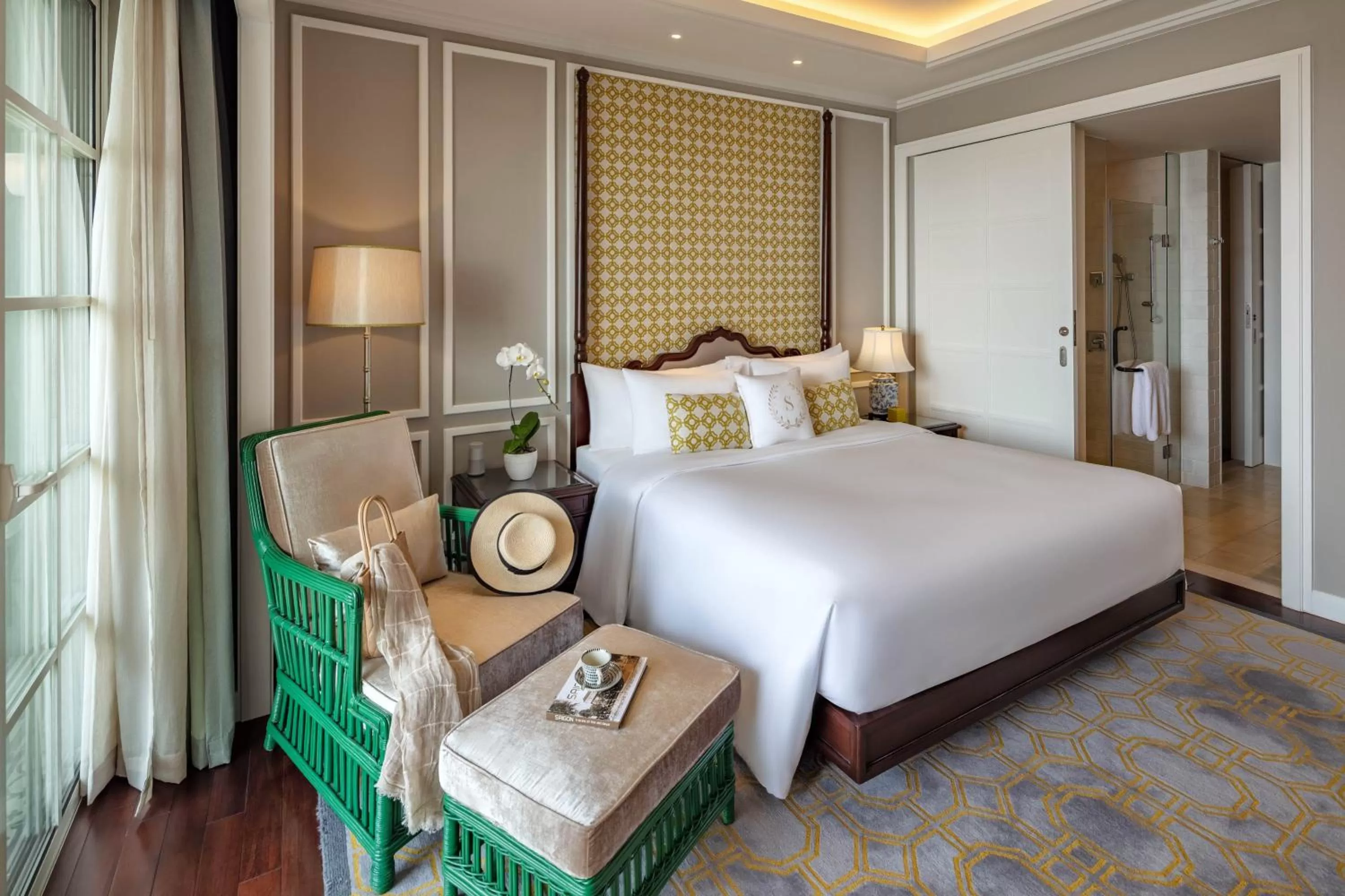 Bed in Mia Saigon – Luxury Boutique Hotel