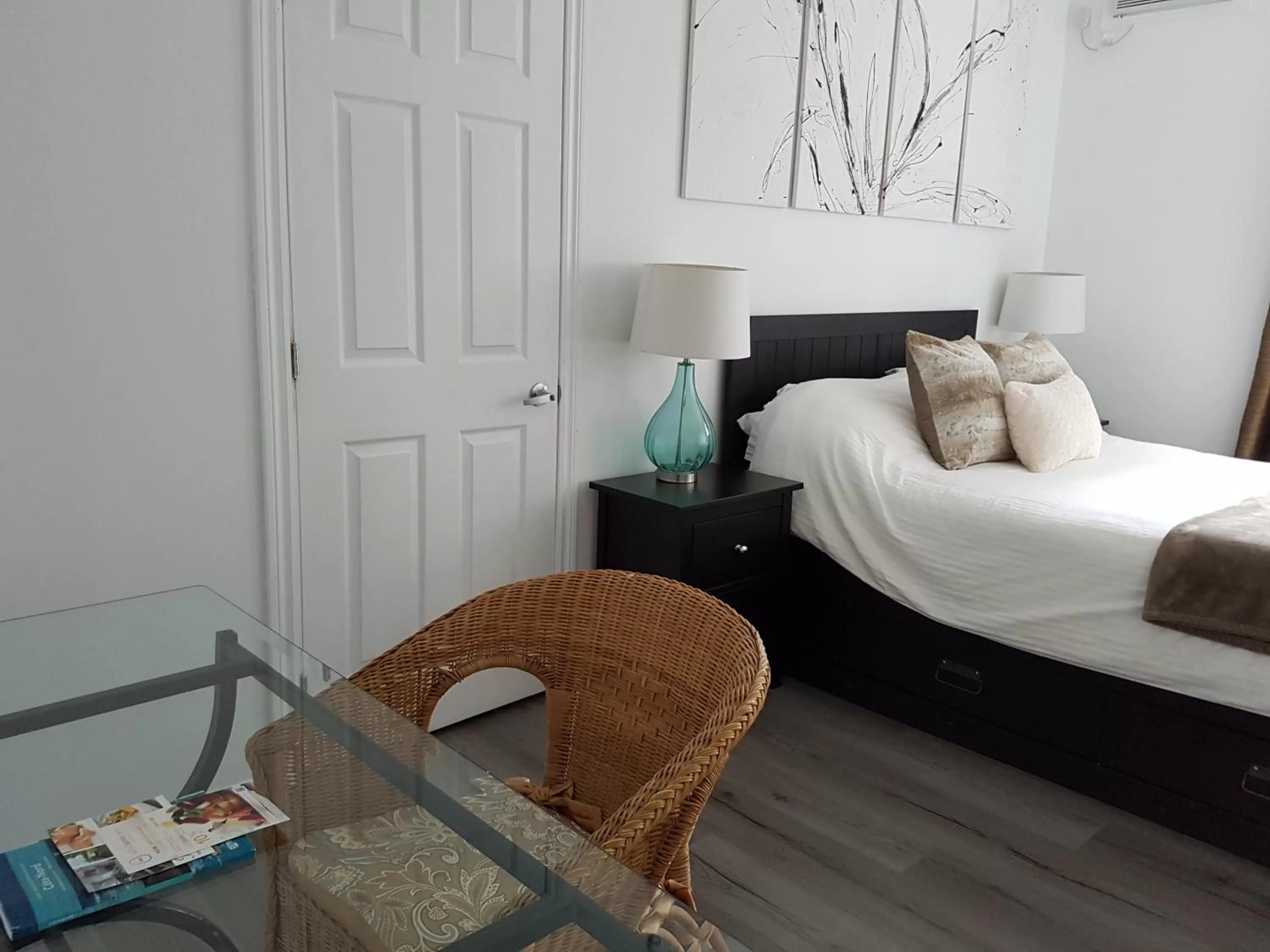 Decorative detail, Bed in Objectif Santé