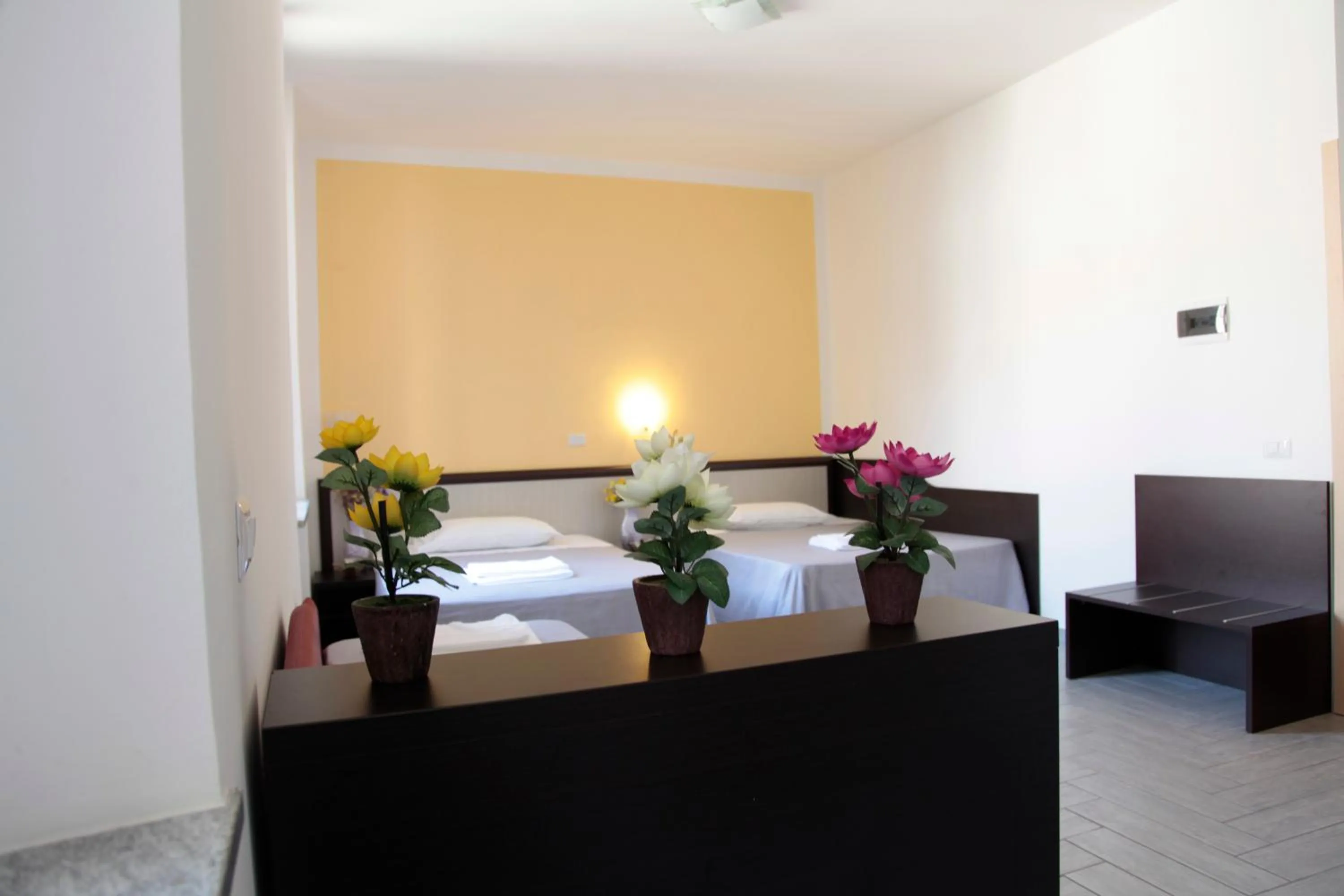 Photo of the whole room, Bed in HOTEL Poma