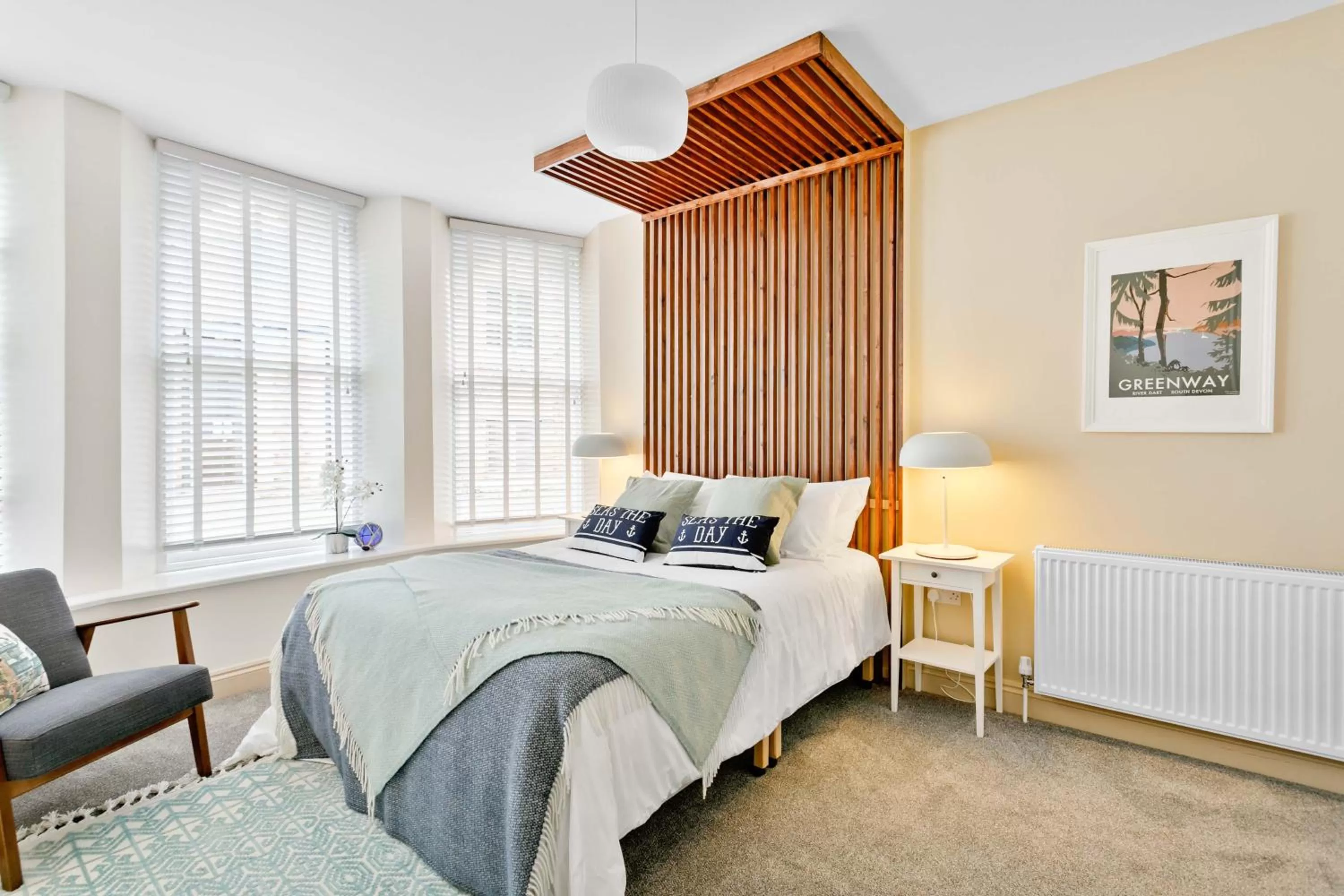 Bed in Park View R & R - Adult Only - Self-Catering - Free Parking - EV Point