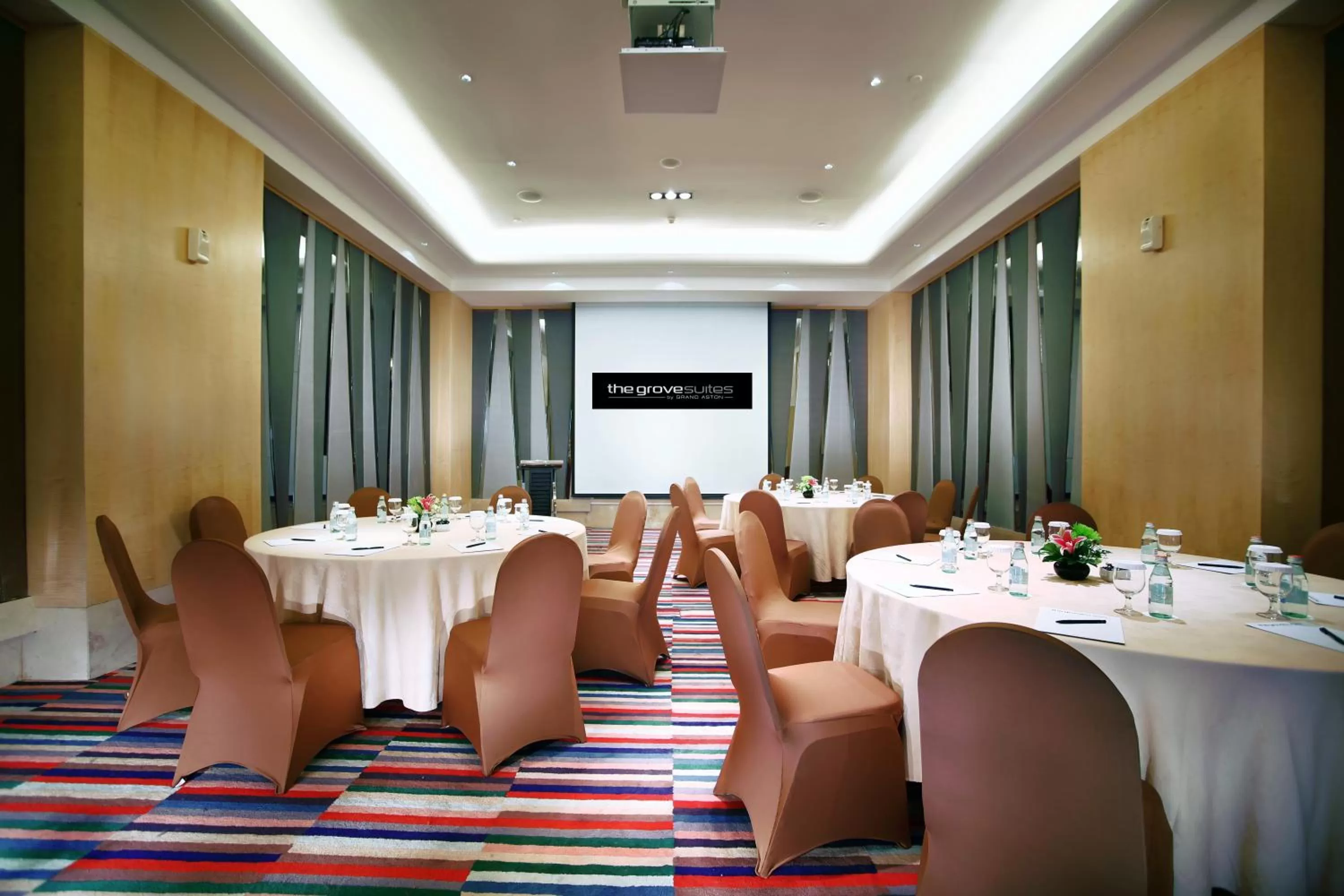 Banquet/Function facilities in The Grove Suites by Grand Aston