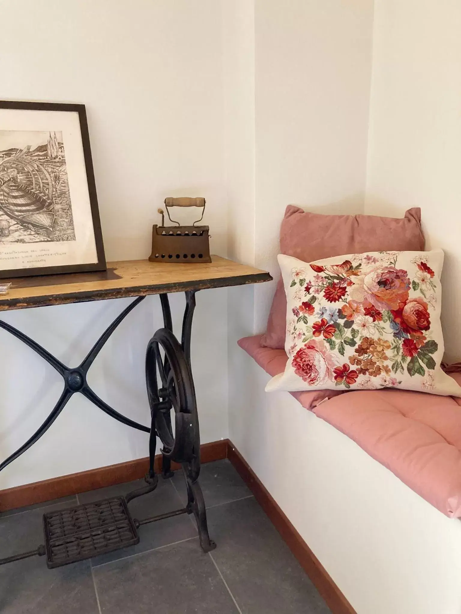 Superior Queen Room in La Corte del Governo 565 Superior Queen Room in La Corte del Governo 565