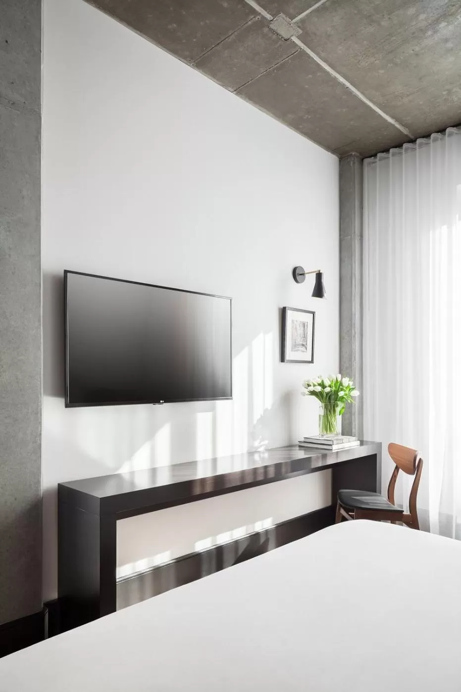 TV and multimedia, Bed in William Gray by Gray Collection