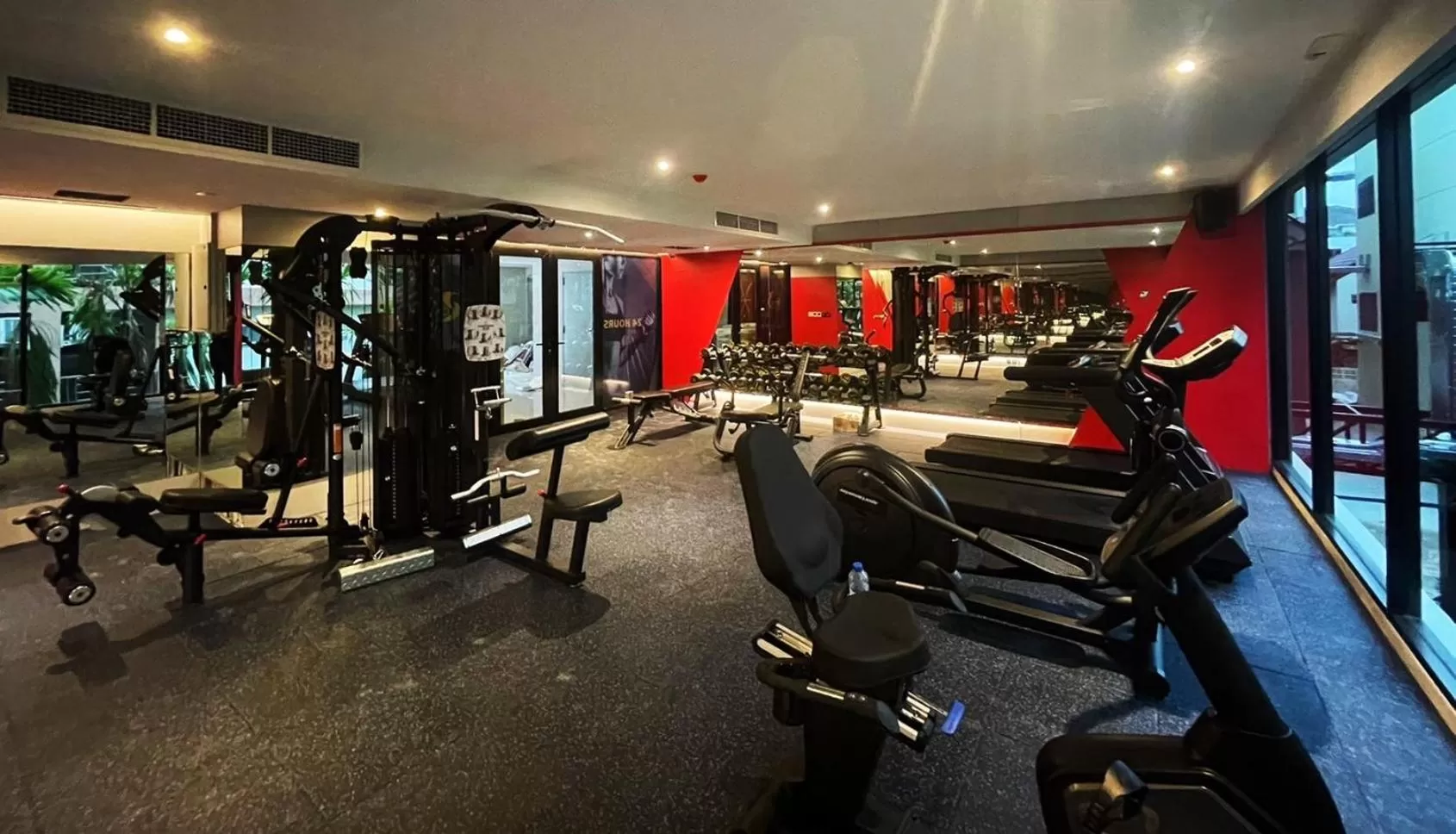 Fitness centre/facilities in Centara Life Hotel Bangkok Phra Nakhon