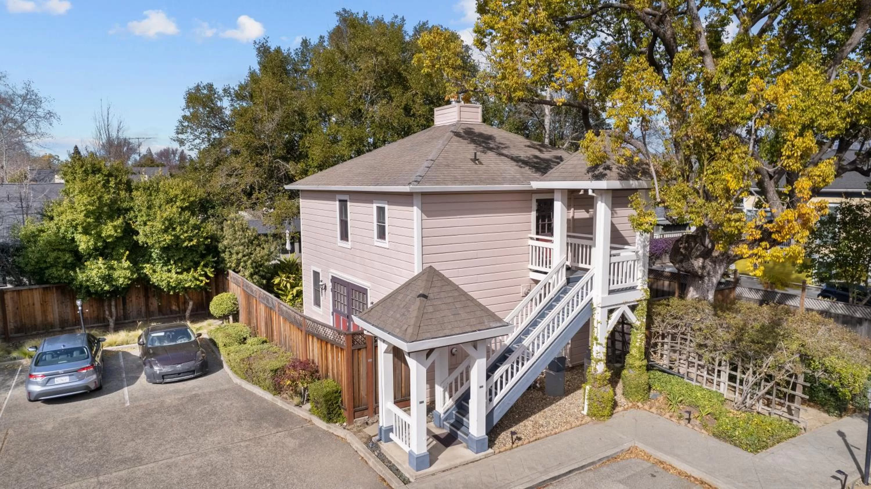 Property Building in Hennessey House Bed and Breakfast