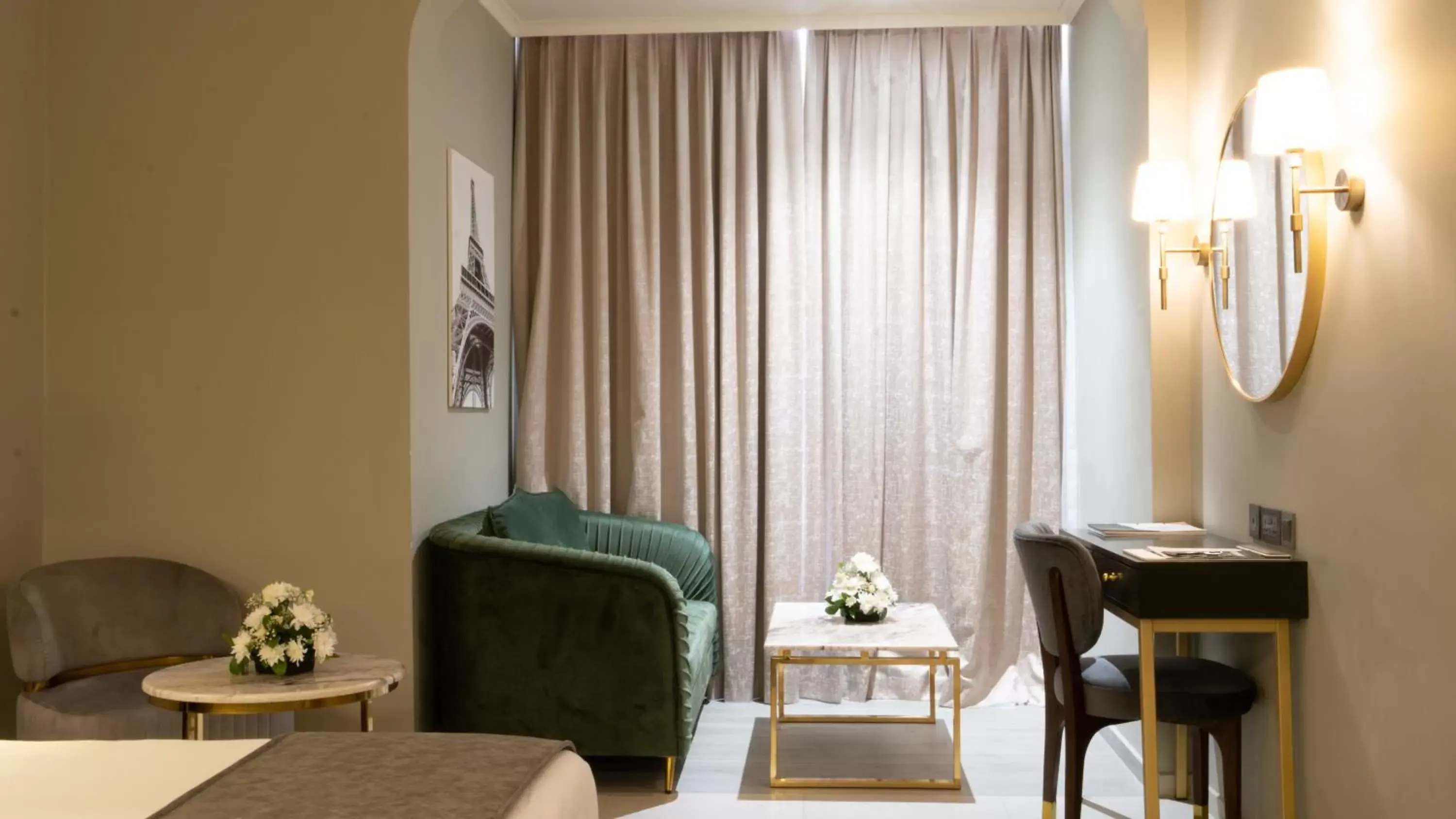 Junior Suite in President Hotel Junior Suite in President Hotel