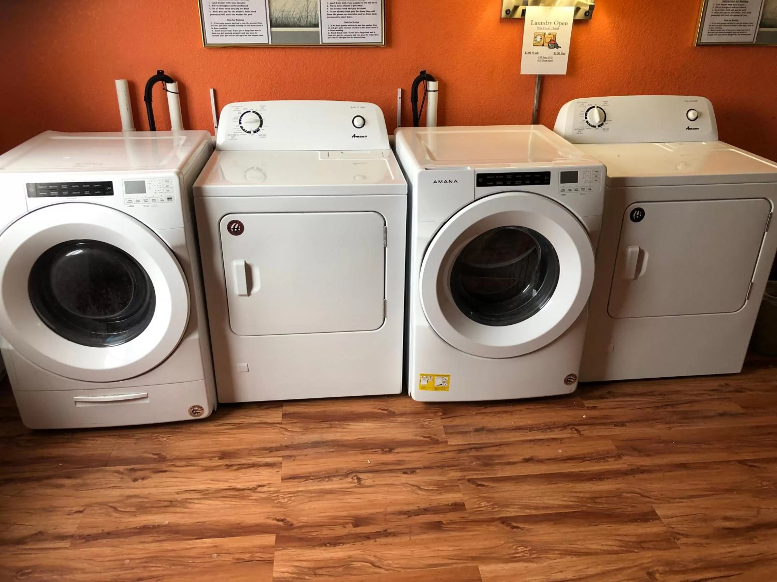 laundry in Reliance Inn